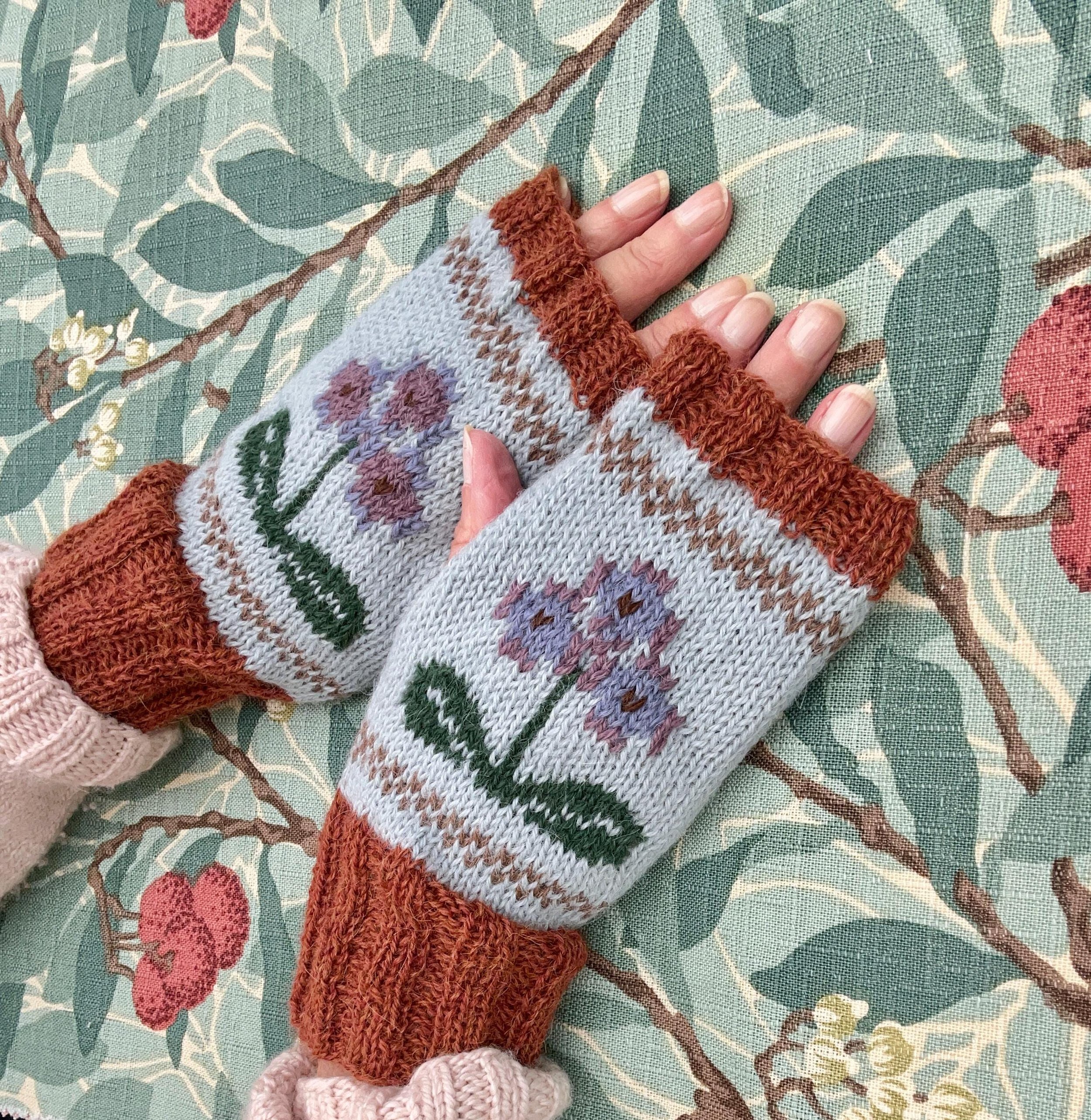 https://i.etsystatic.com/23716442/r/il/aeec28/6533759199/il_fullxfull.6533759199_fivw.jpg