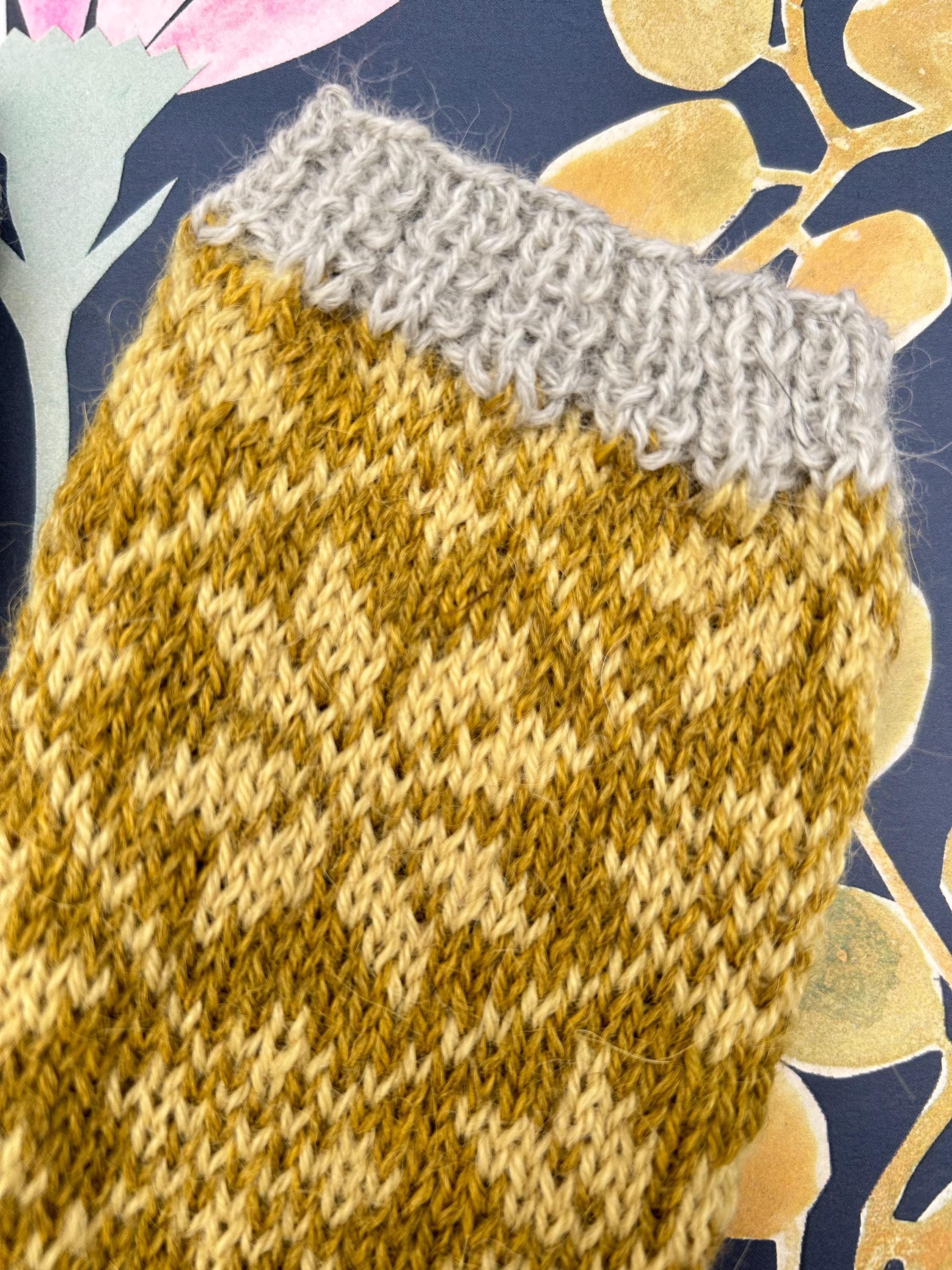 https://i.etsystatic.com/23716442/r/il/c648a8/6377140656/il_fullxfull.6377140656_nid4.jpg