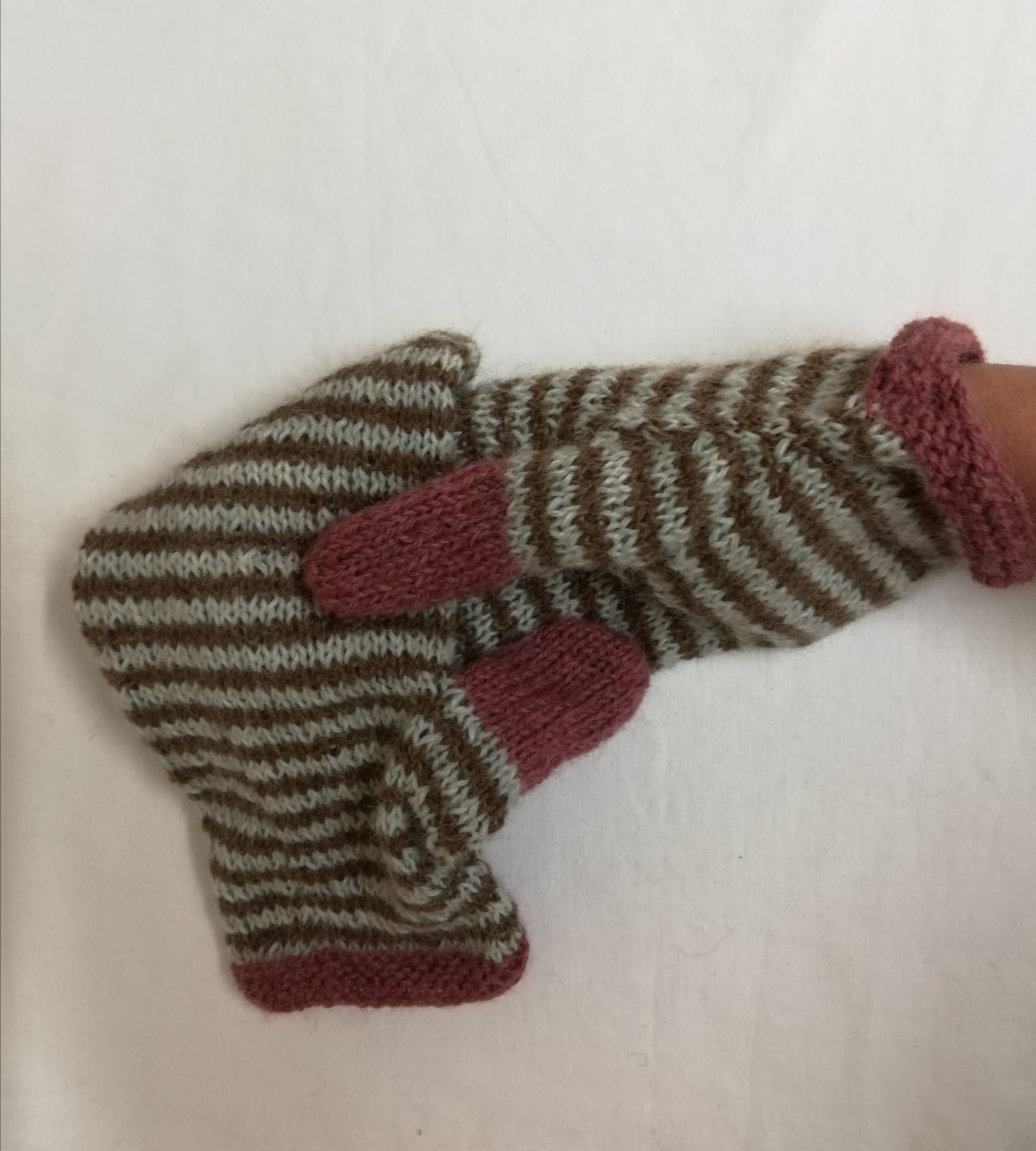 https://i.etsystatic.com/23716442/r/il/7f32c0/2756925073/il_fullxfull.2756925073_c3cl.jpg