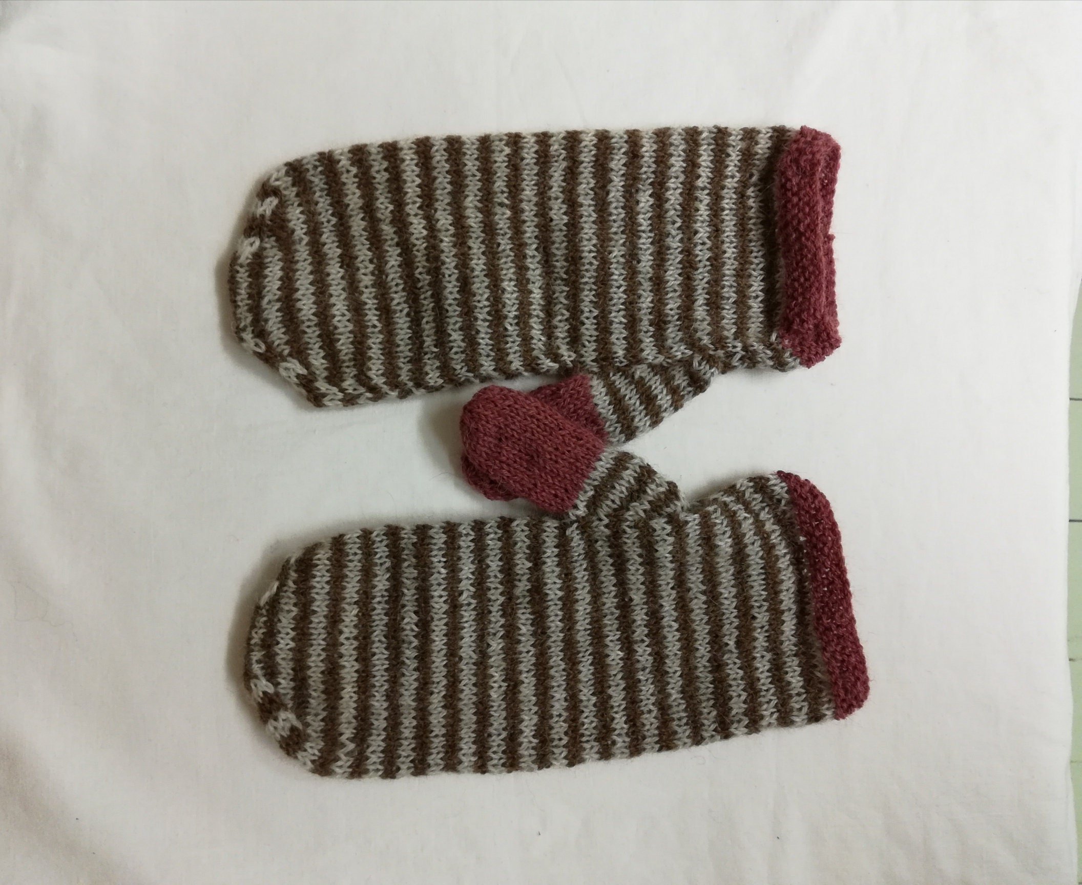https://i.etsystatic.com/23716442/r/il/8de9c1/2709244770/il_fullxfull.2709244770_da0i.jpg