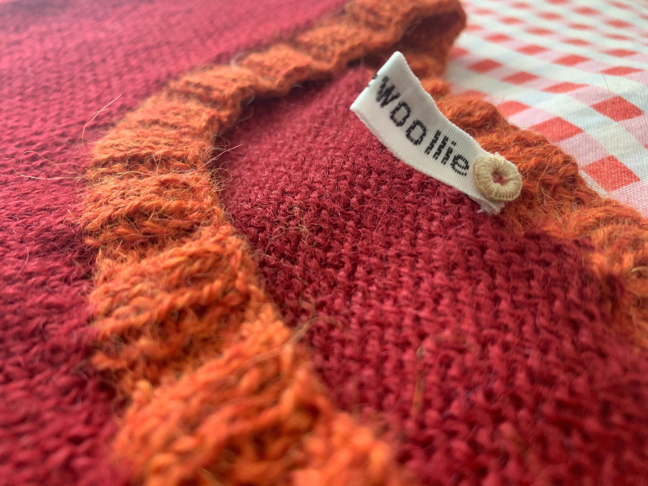 https://i.etsystatic.com/23716442/r/il/6d8aee/2407904587/il_fullxfull.2407904587_1q74.jpg