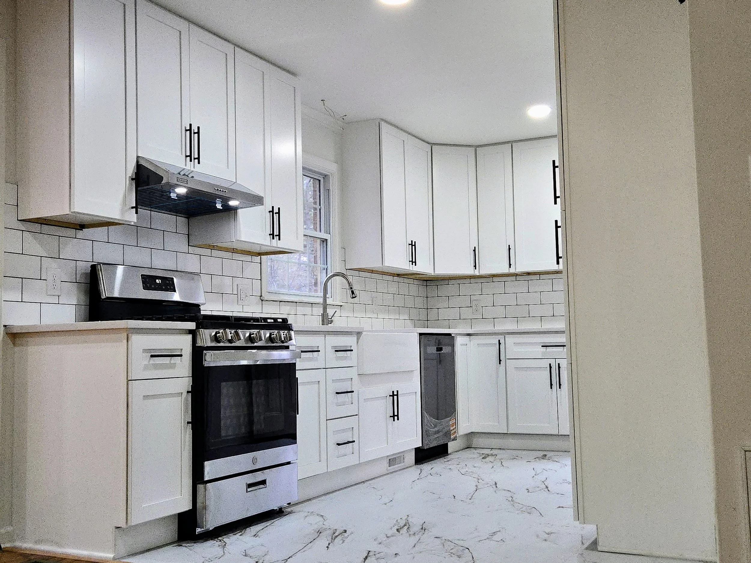 Kitchen remodel - after. Ready to hit the market in style!
