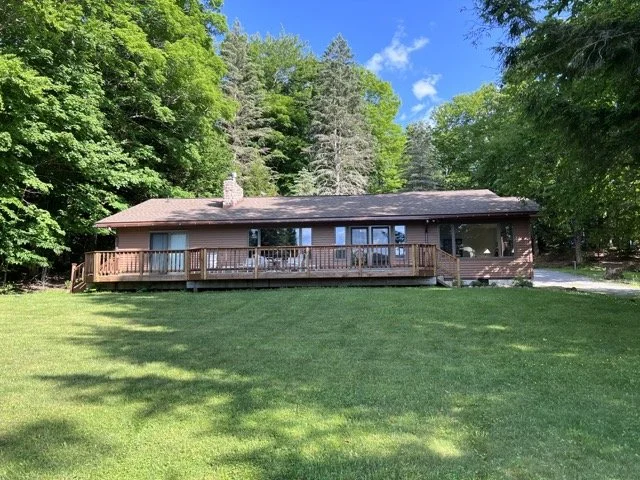 Towell_8358 Medium.jpeg