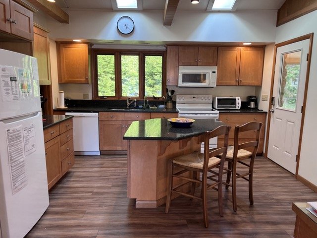 Towell_8381 Medium.jpeg