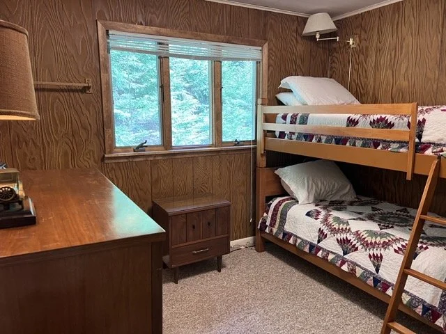 Towell_8382 Medium.jpeg