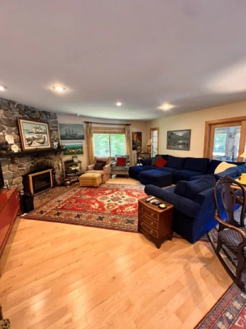 Freidlander_7792 2 Medium.jpeg