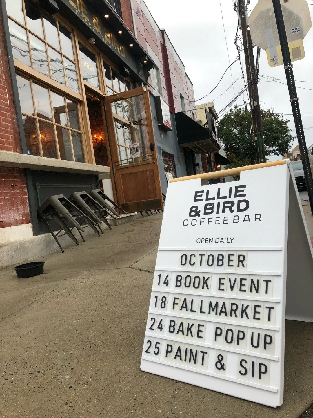 🍂 Fall is in full swing, and we&rsquo;ve got an awesome lineup of events coming your way! Check out our full calendar &mdash; link in bio. 🍂

📚 October 14, 6 PM &mdash; Join us as we celebrate Philly&rsquo;s phinest, @ericajvanstone, and the relea