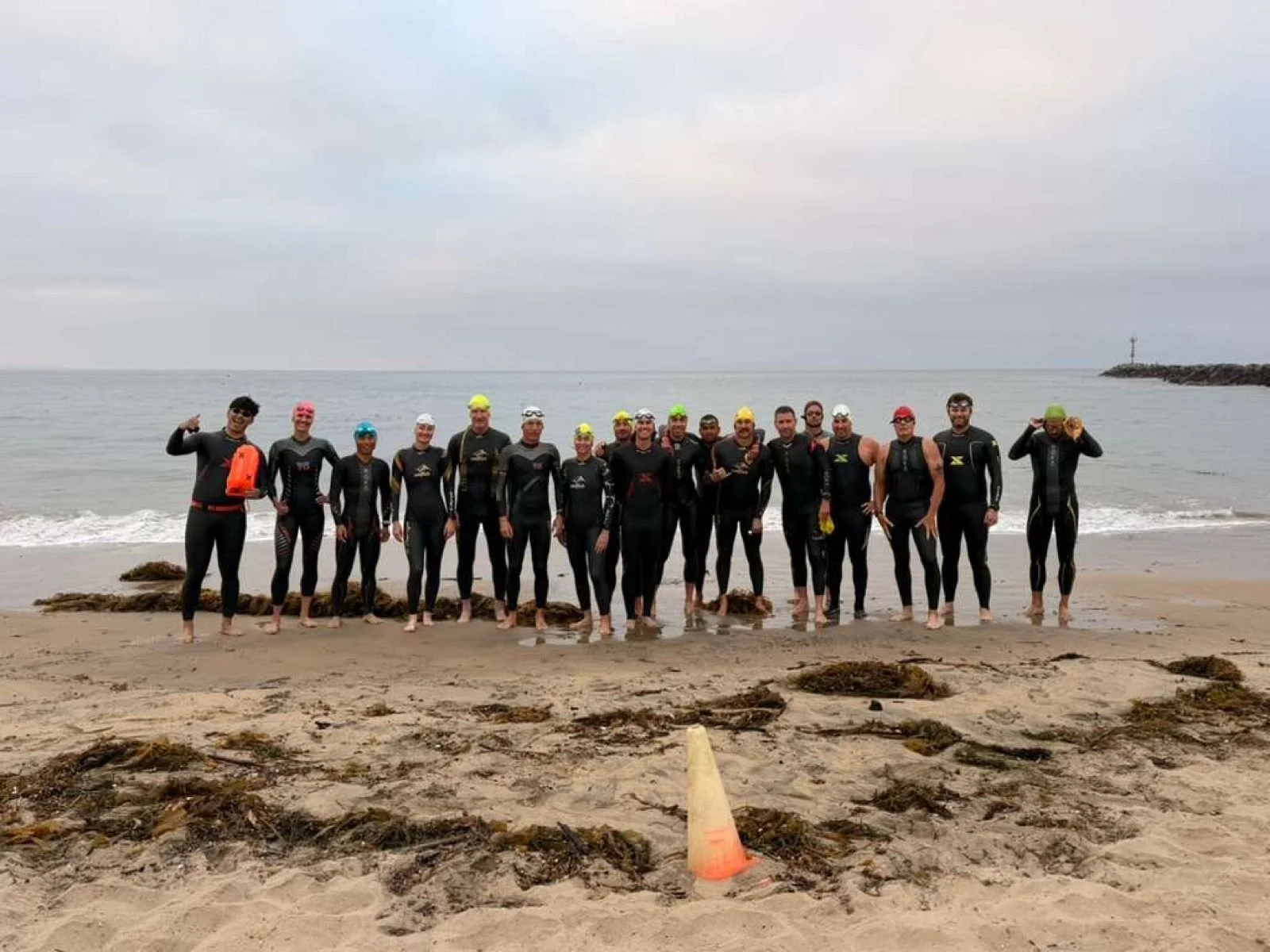 Irvine-orange-county-triathlon-team-team-swim-March-2026.jpg