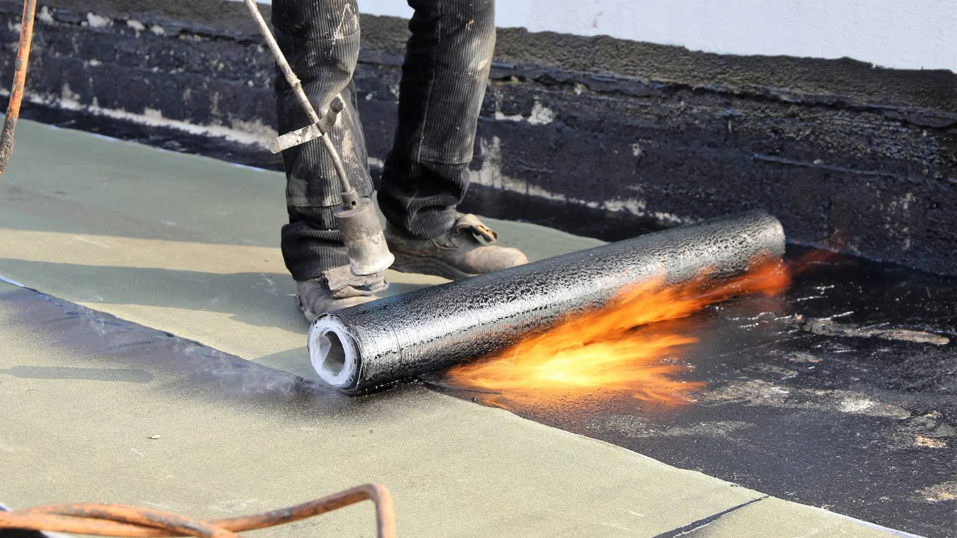 Benefits of Modified Bitumen Roof Coating Explained — Commercial ...