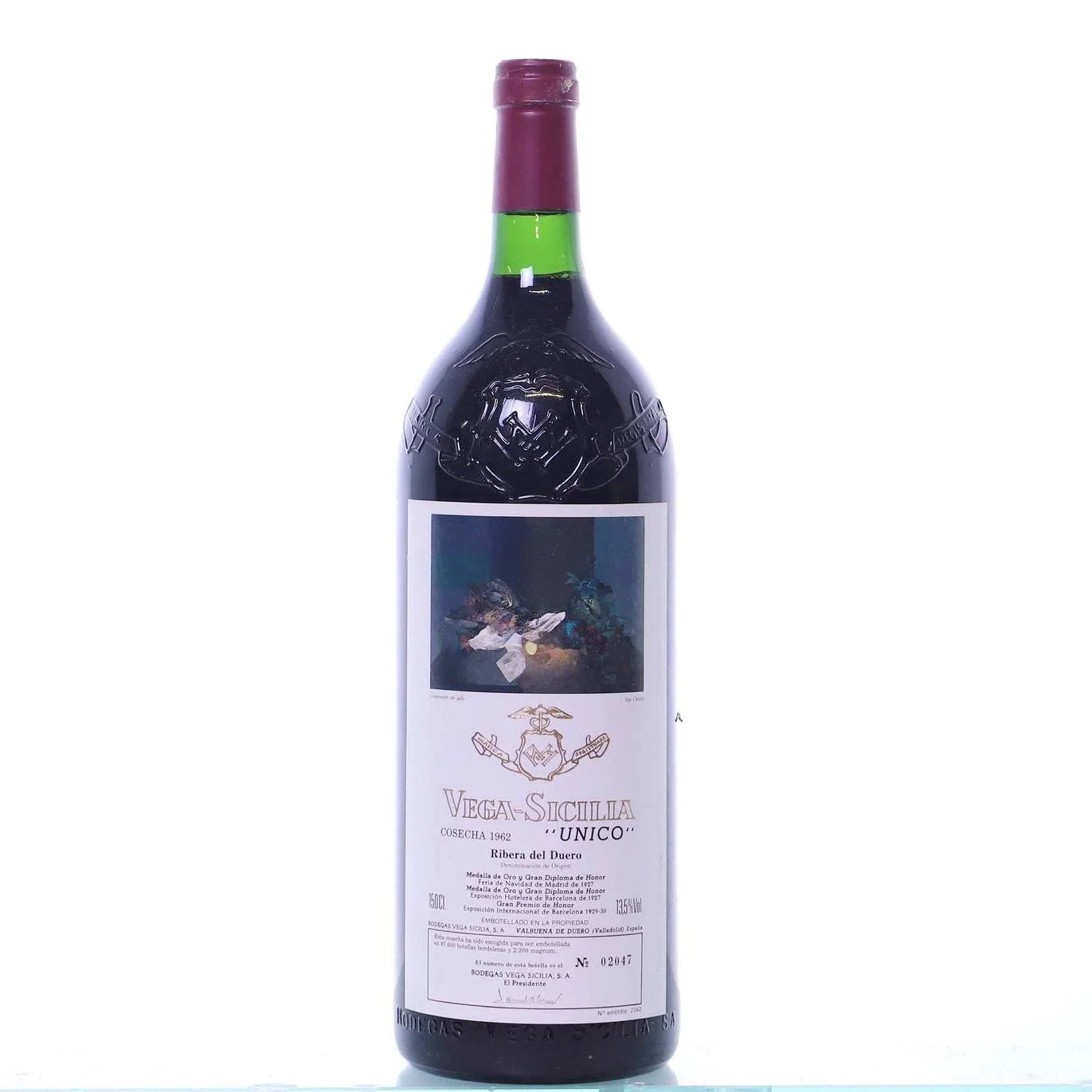 one of the 2'200 magnums. The 𝟏𝟗𝟔𝟐 𝐕𝐞𝐠𝐚 𝐒𝐢𝐜𝐢𝐥𝐢𝐚 𝐔𝐧𝐢𝐜𝐨 was bottled in 1980 after spending long long time in different oak containers. A special label with the artwork by Vega Ossorio. 

Luis Guti&eacute;rrez from the Wine Advocate 
