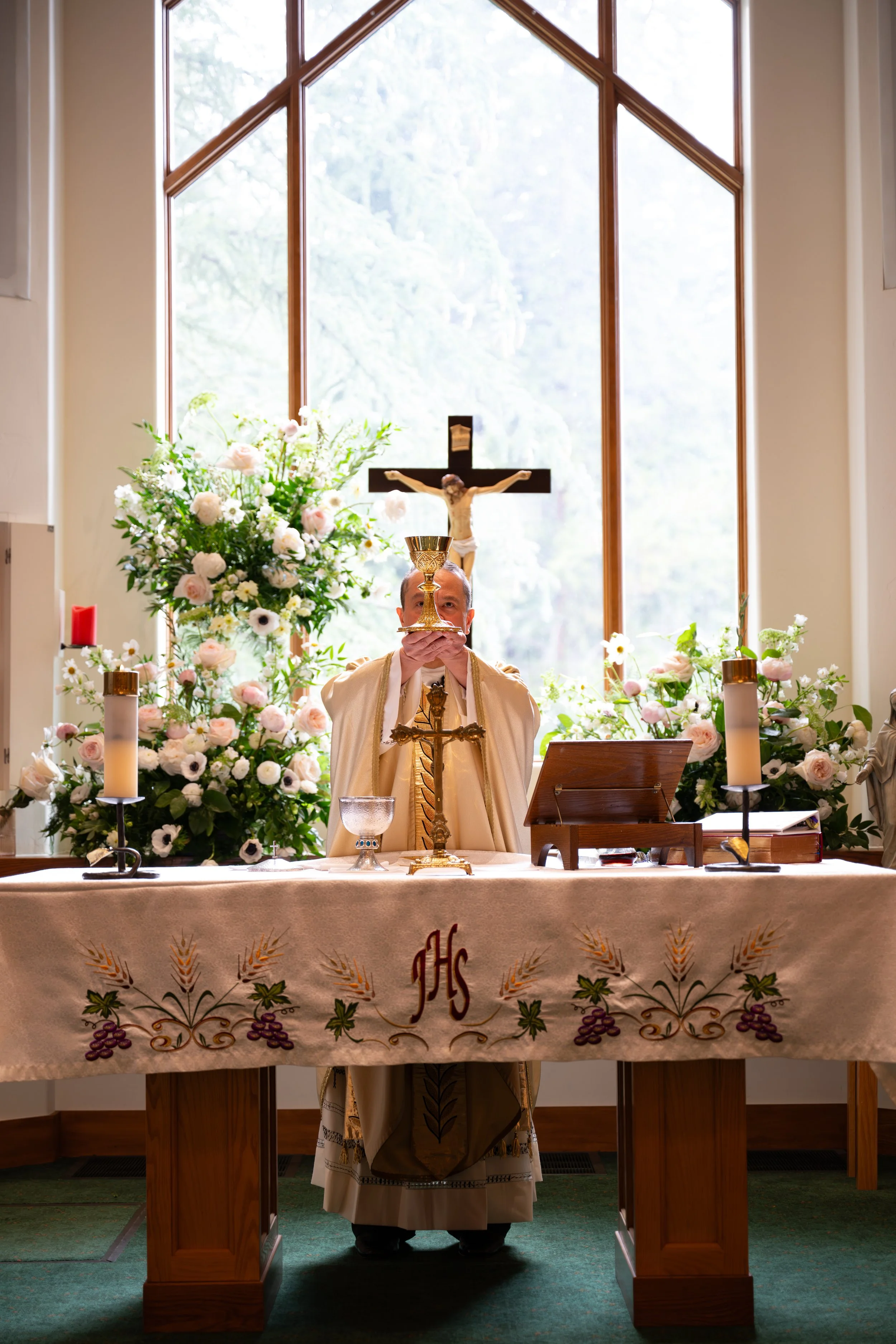 Caterina-Jack-Vail-Wedding-Day-328.jpg