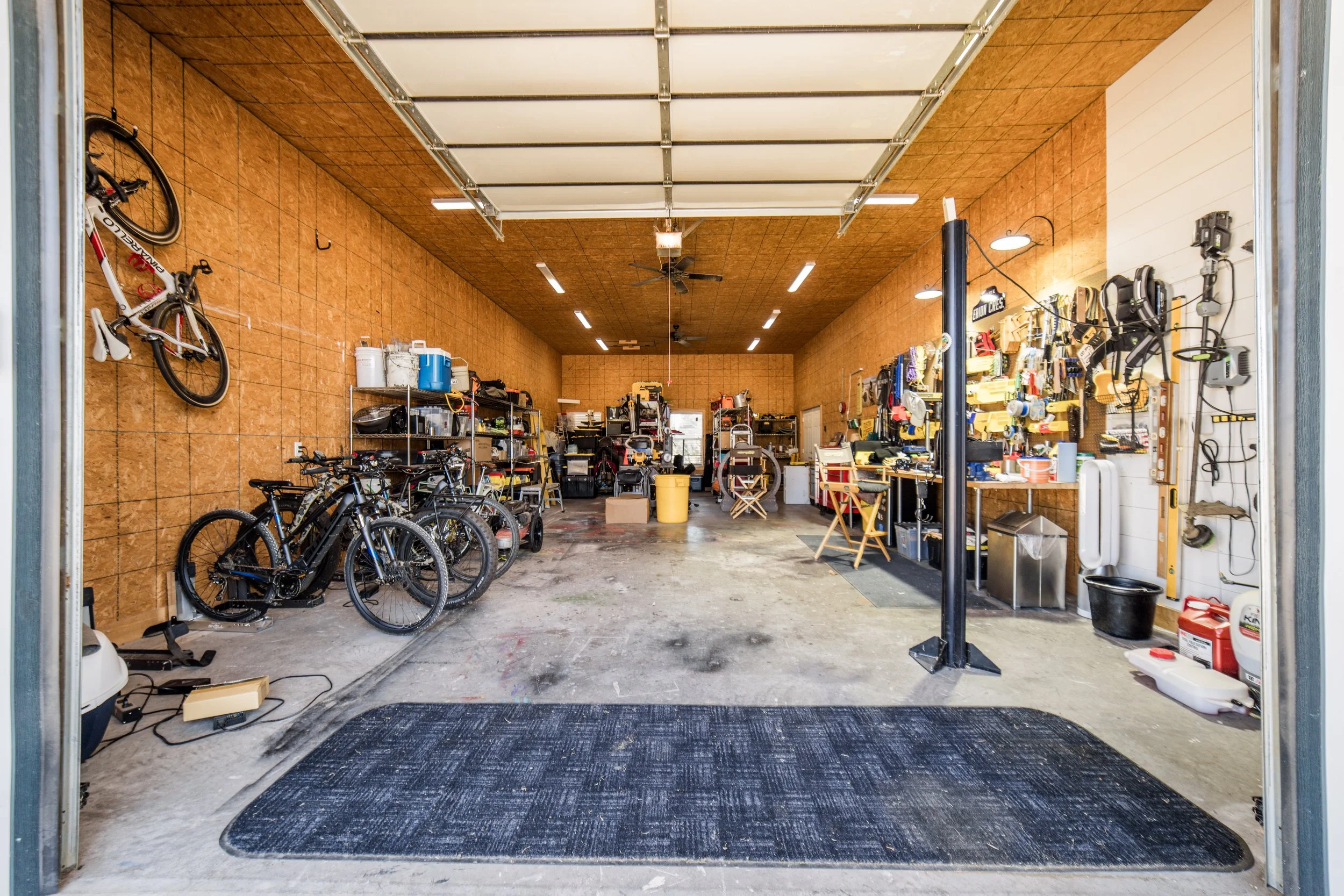 13885 N Mt Olive Rd, Gravette, AR 72736-2646.jpg