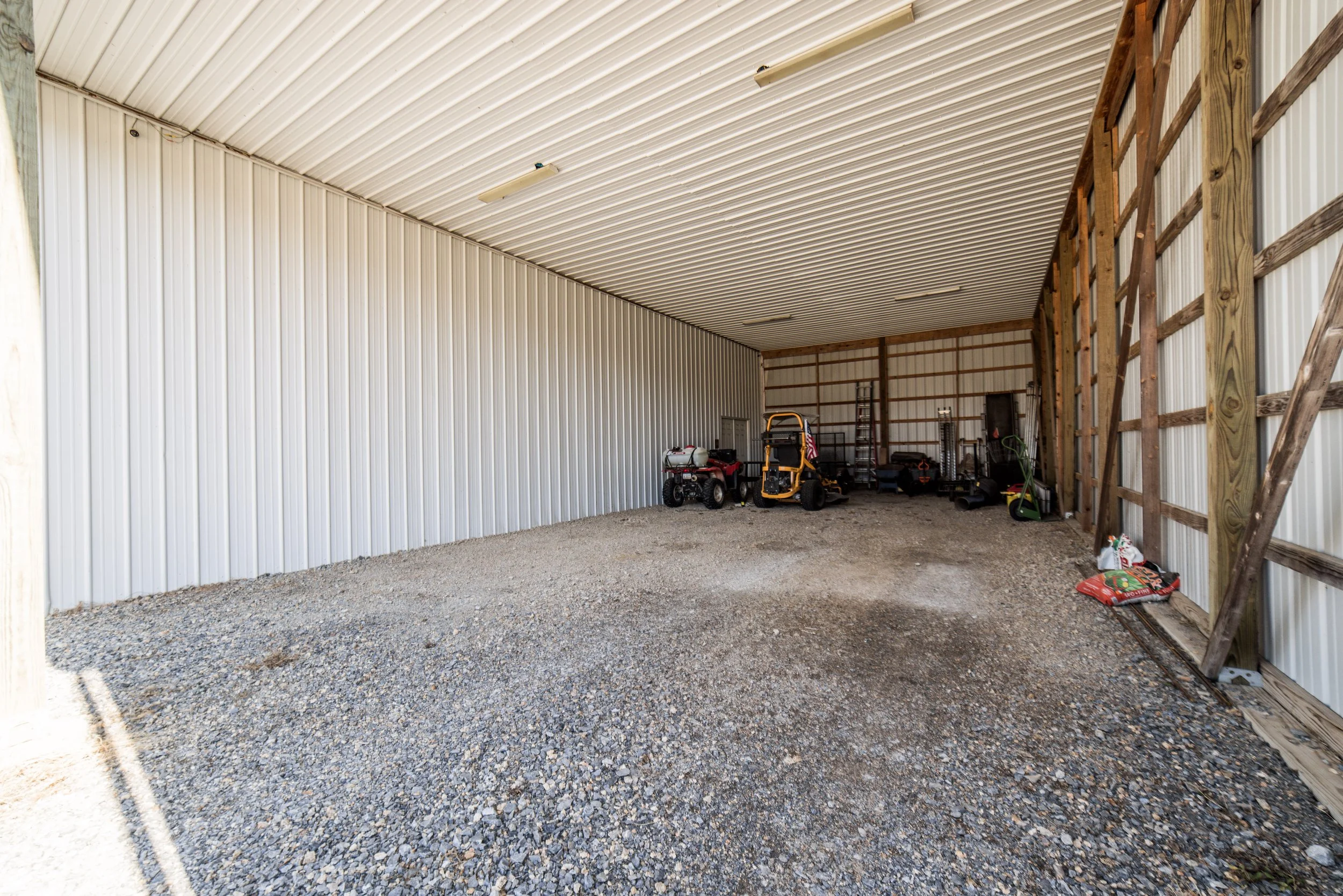 13885 N Mt Olive Rd, Gravette, AR 72736-2653.jpg