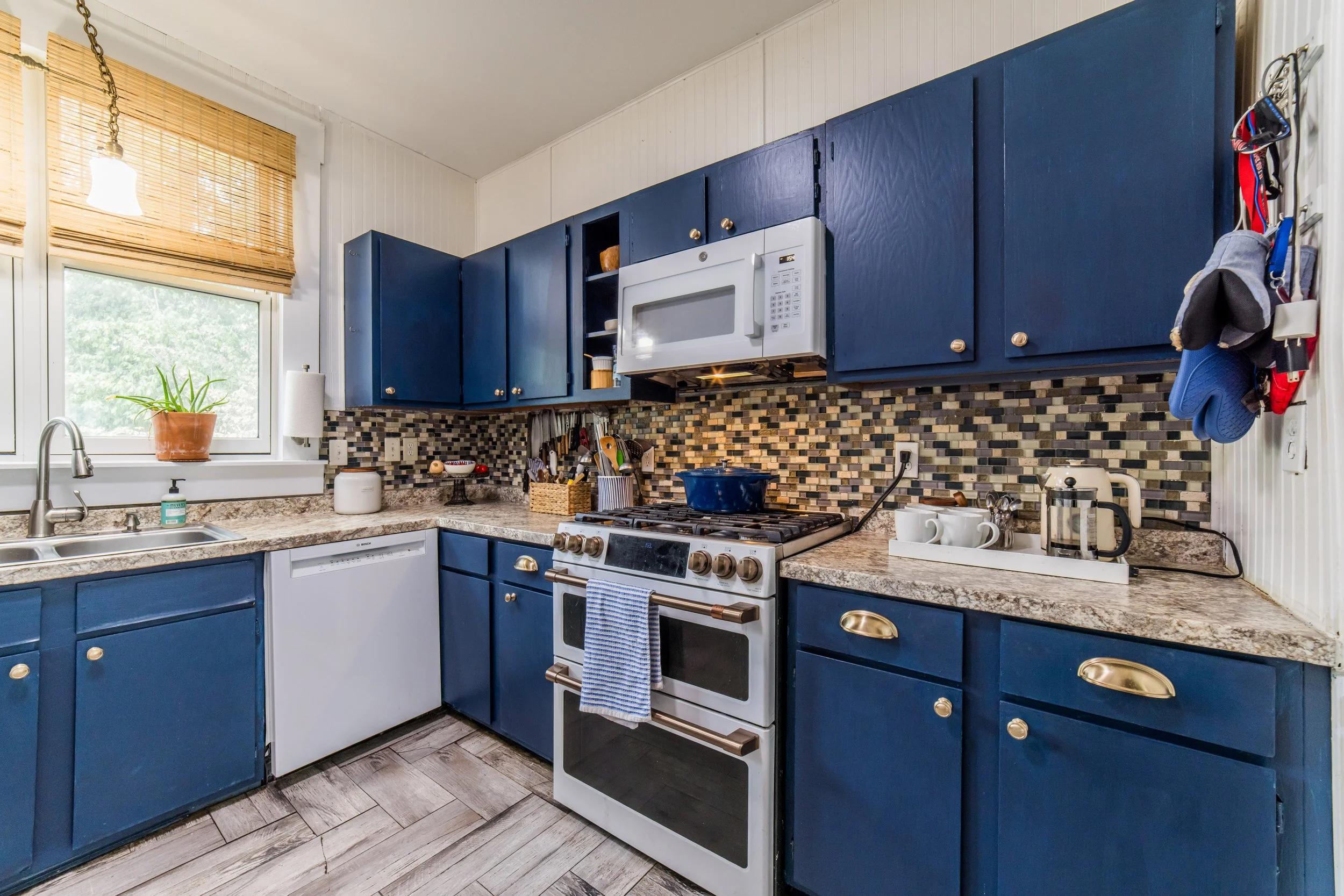 302 s wright-1557.jpg