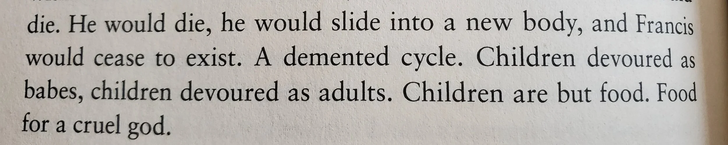 mexican gothic, Silvia Moreno-Garcia