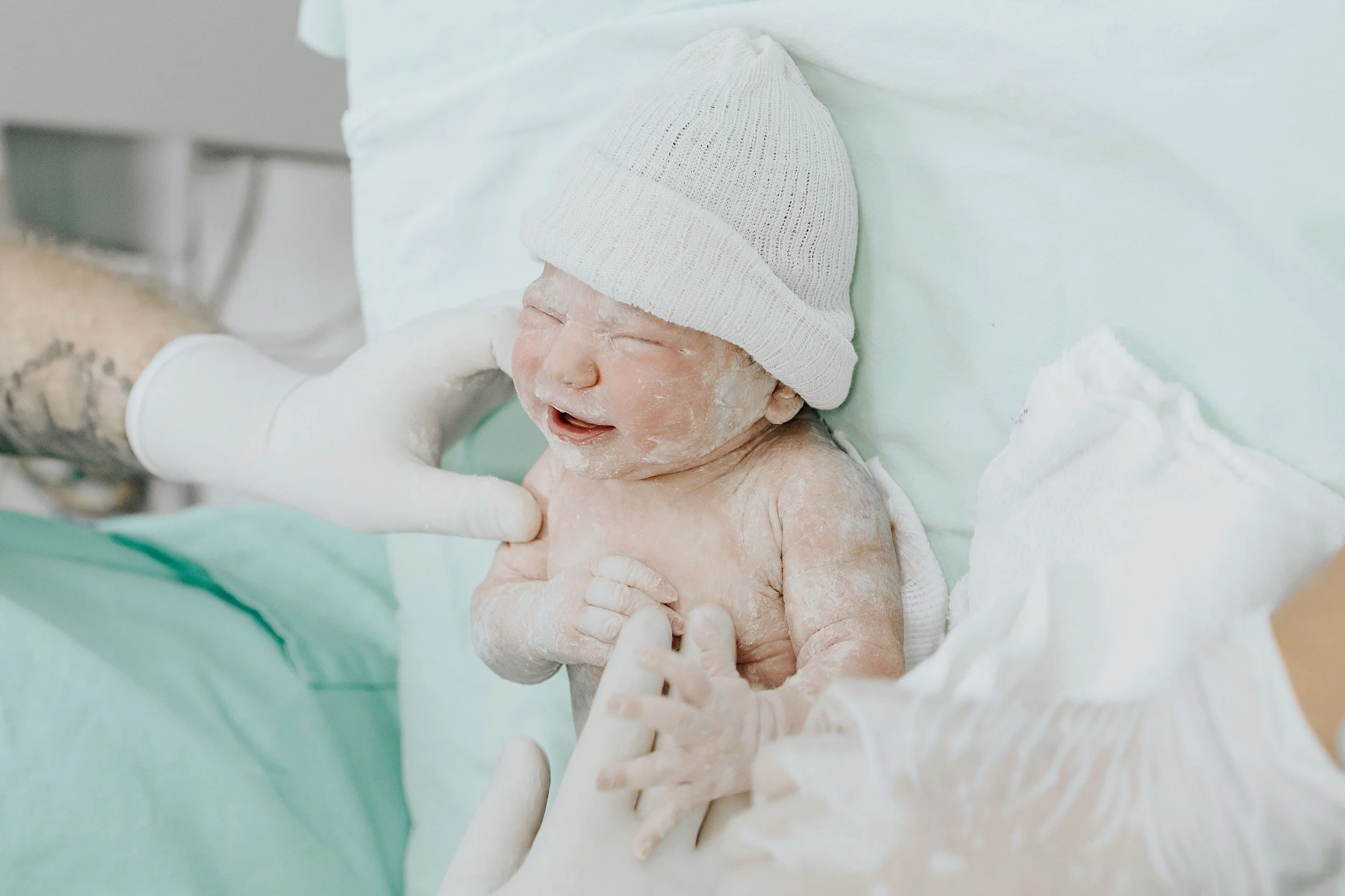 The First Thing Your Newborn Needs Isn't a Bath