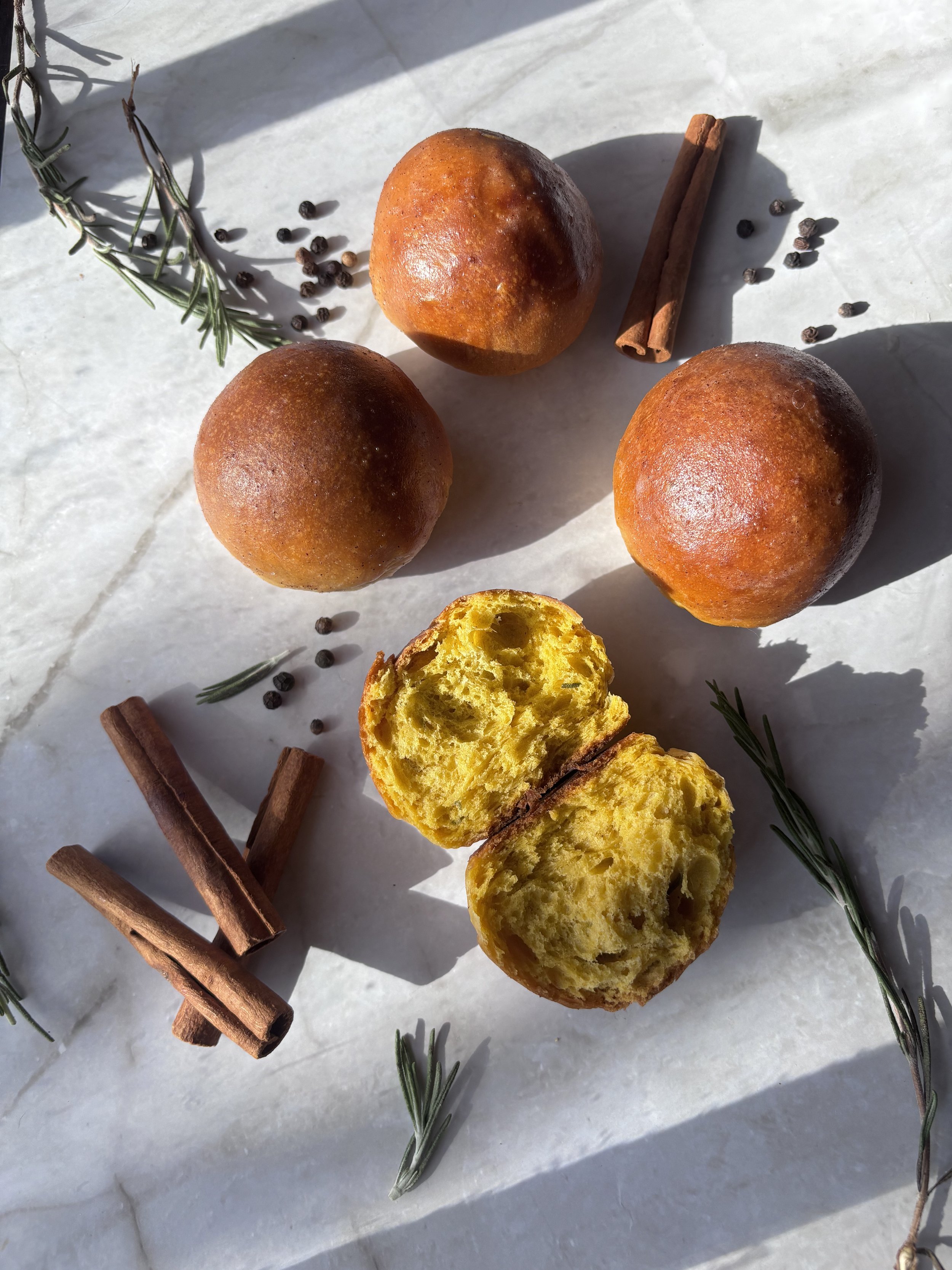 Pumpkin Rosemary Rolls