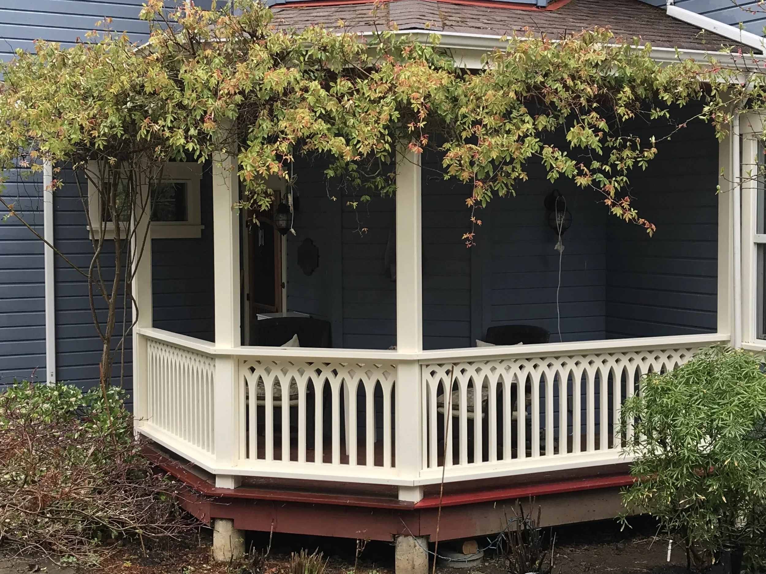  Front Porch Railing, Cathedral Style, Wood 