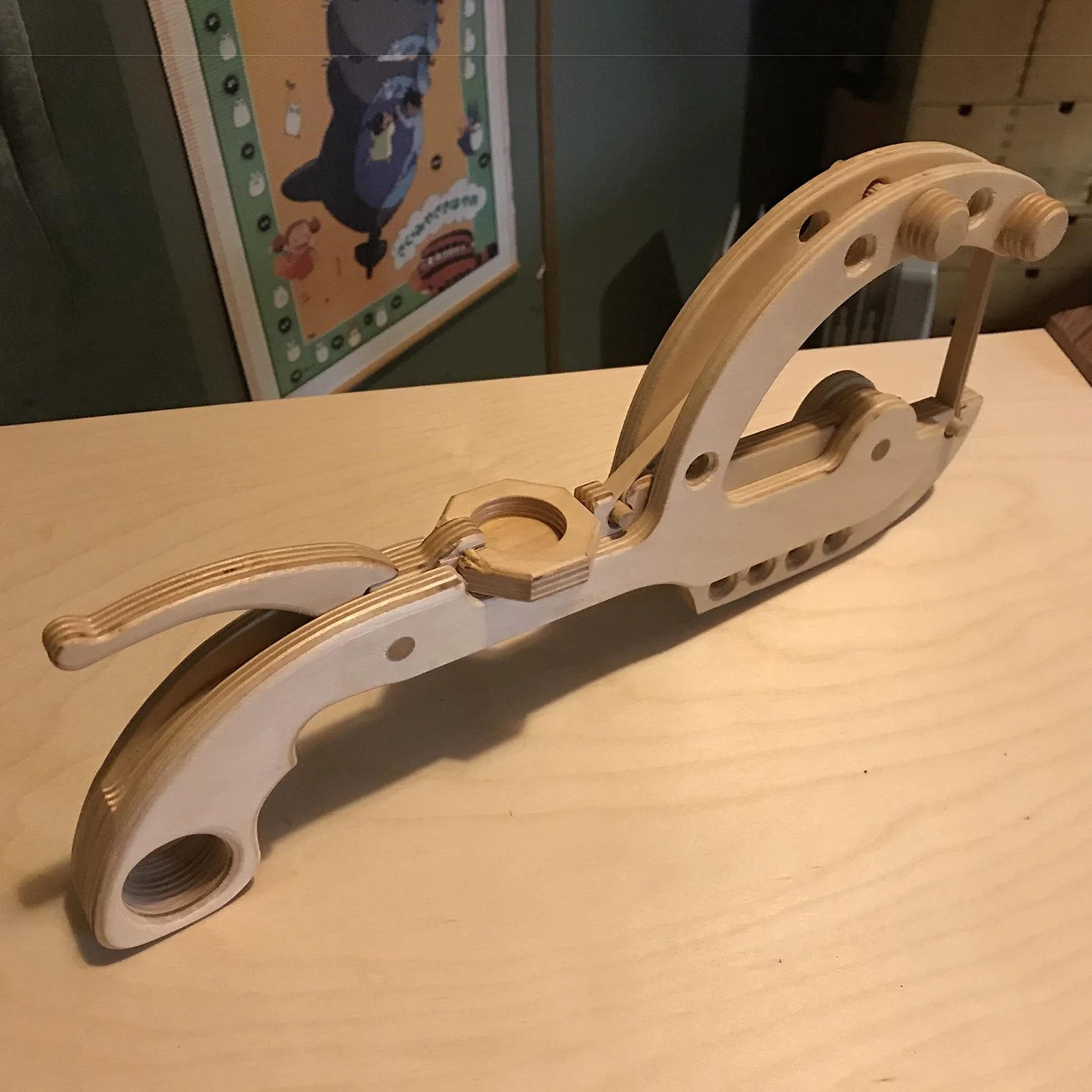 Catapult Pistol_Plywood_01.jpg