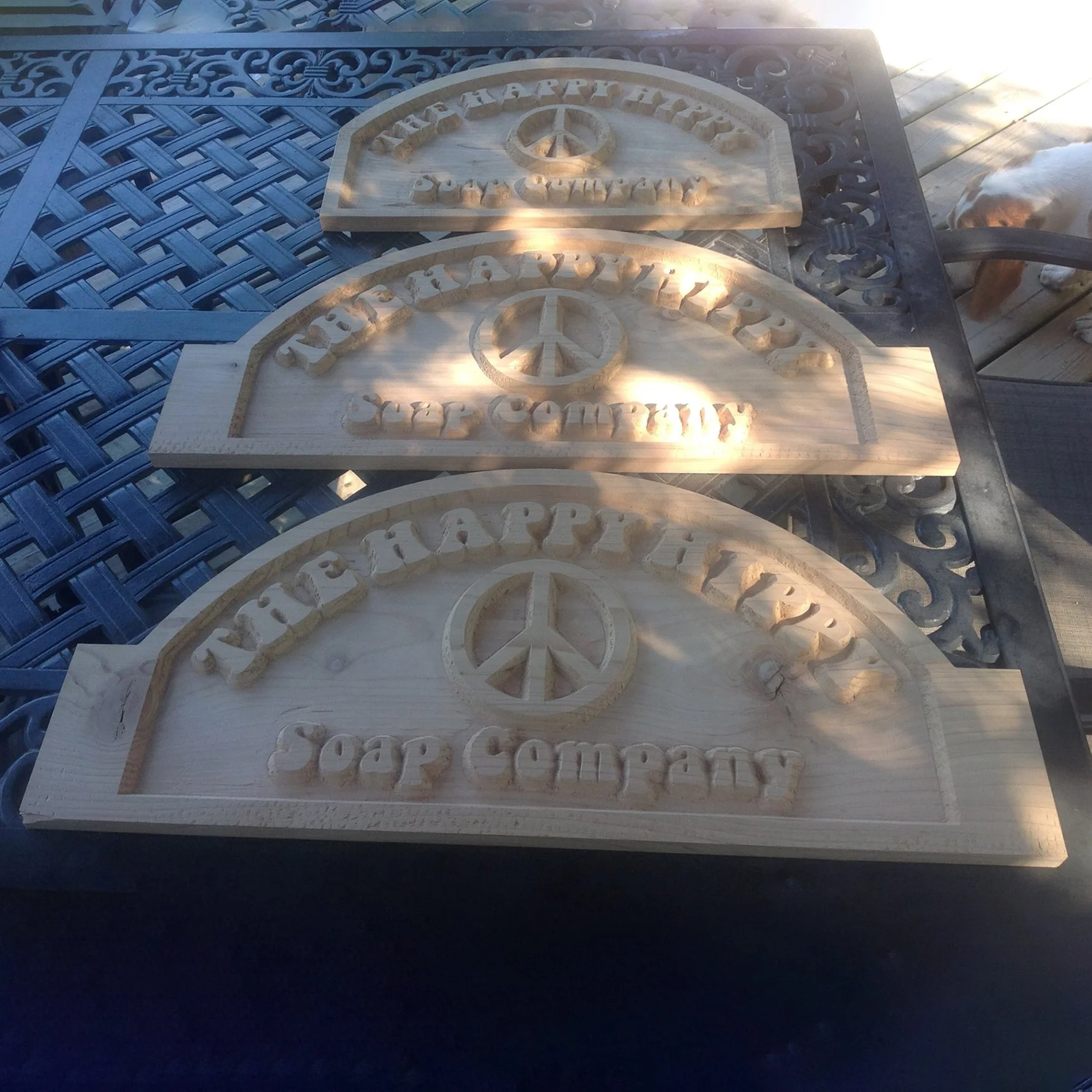 Sign _Plywood_01.jpg