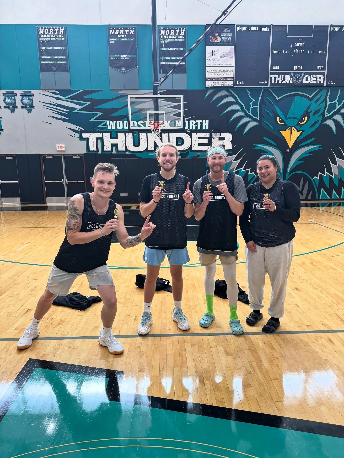 FCC Hoops&rsquo; second Blind Draw Tournament was a success 🫠😮&zwj;💨😅☺️&mdash; great energy, solid competition, and a (almost) full gym. Congrats to Toon Squad for taking the title 🏆

Final Standings:
1️⃣ Toon Squad
2️⃣ Hoopers
3️⃣ 815
4️⃣ Bench