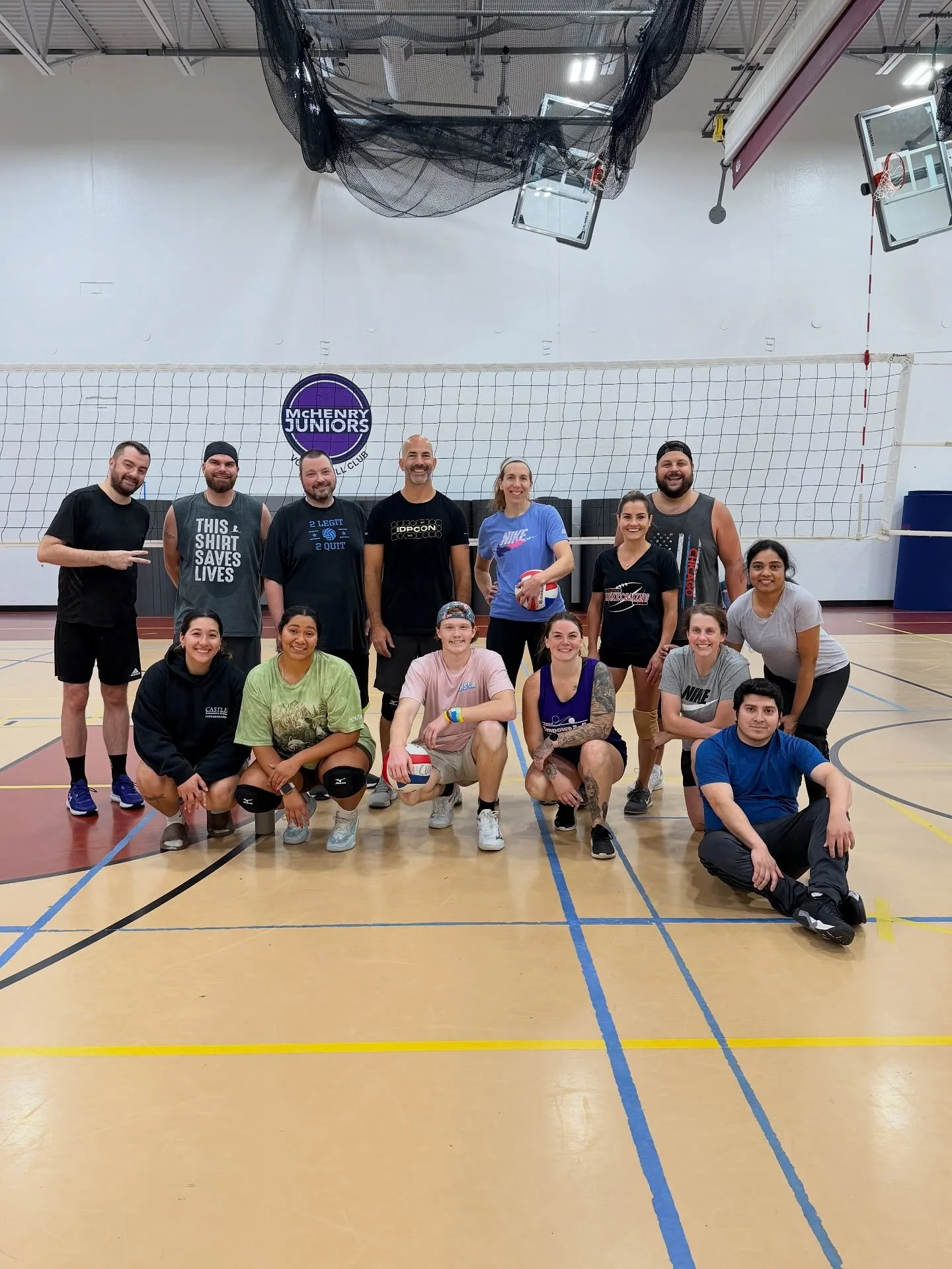 Saturday crew 🪄🏐

Every week 9-11am *link in bio

#volleyball #indoorvolleyball #rallies #volley #fccsportsclub #lakecountyil #northwestillinois