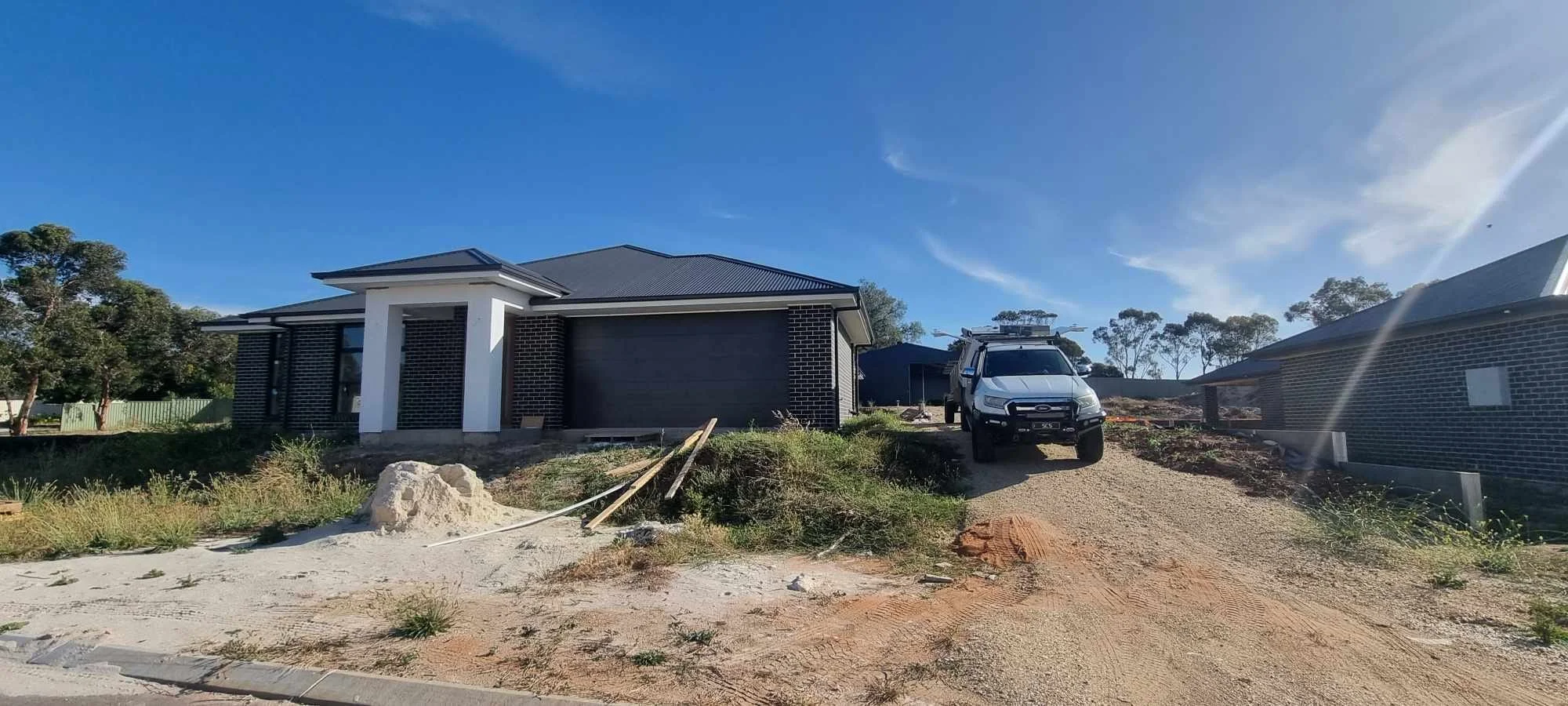 Roller Door Install, Garage Door Install, Adelaide Roller Door Install, Adelaide Garage door install, South Australia Garage Door Specialist, Garage Door Repairs 