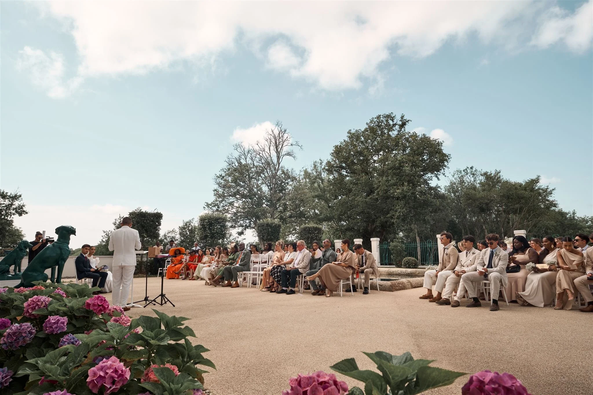 Cérémonie laïque de mariage au château de Larraldia