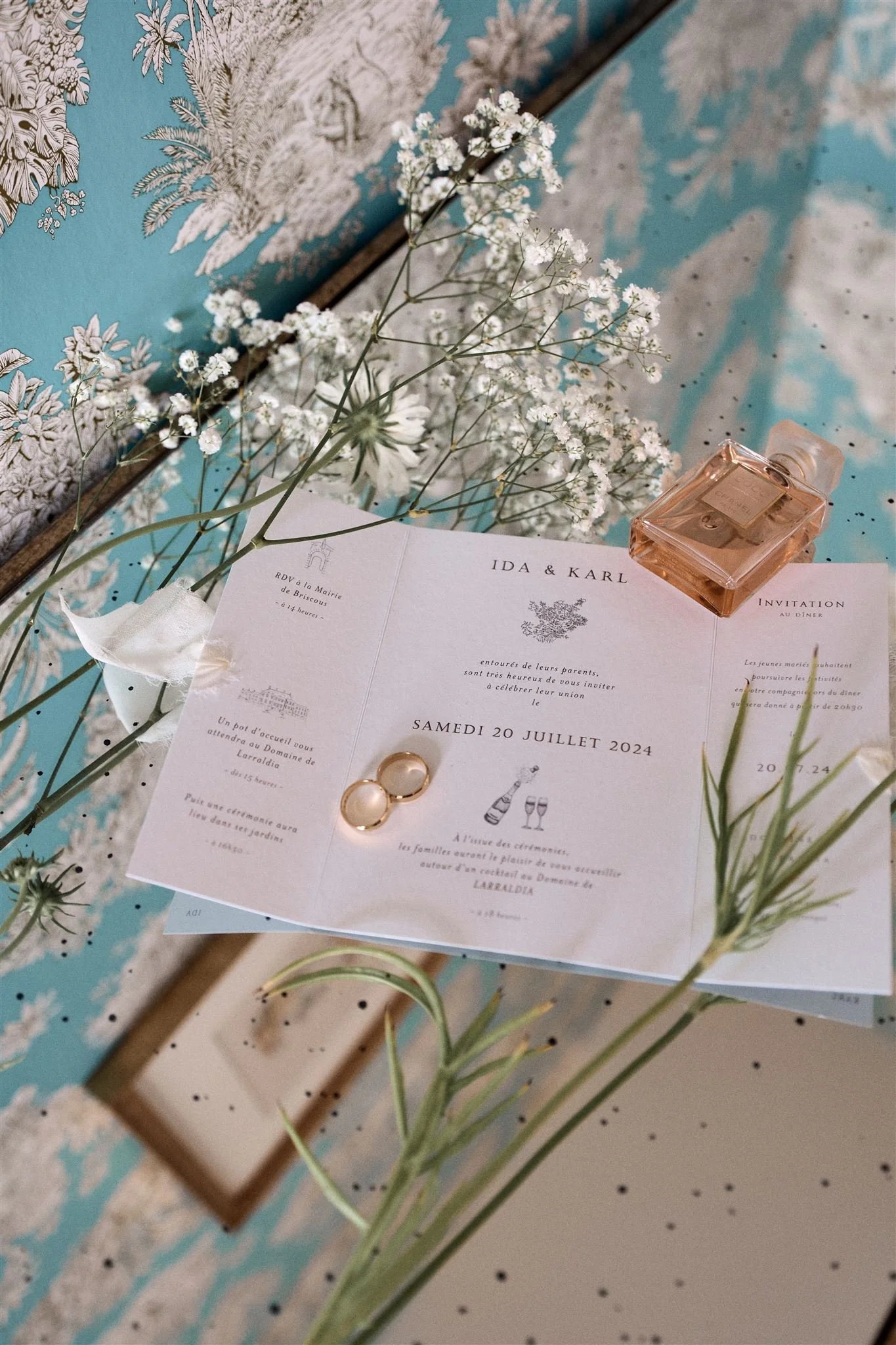 Préparatifs de mariage au château de Larraldia