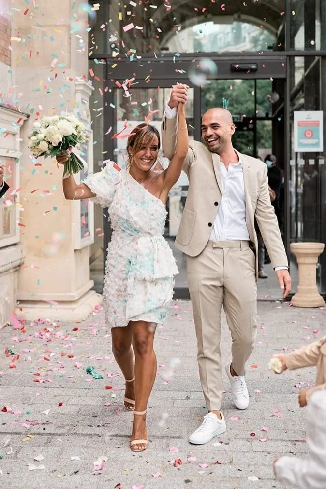 Une photo d'un mariage à paris
