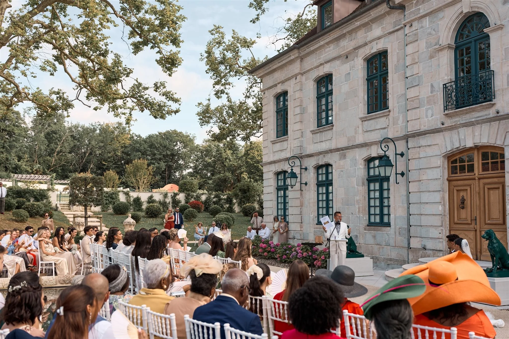 Cérémonie laïque de mariage au château de Larraldia