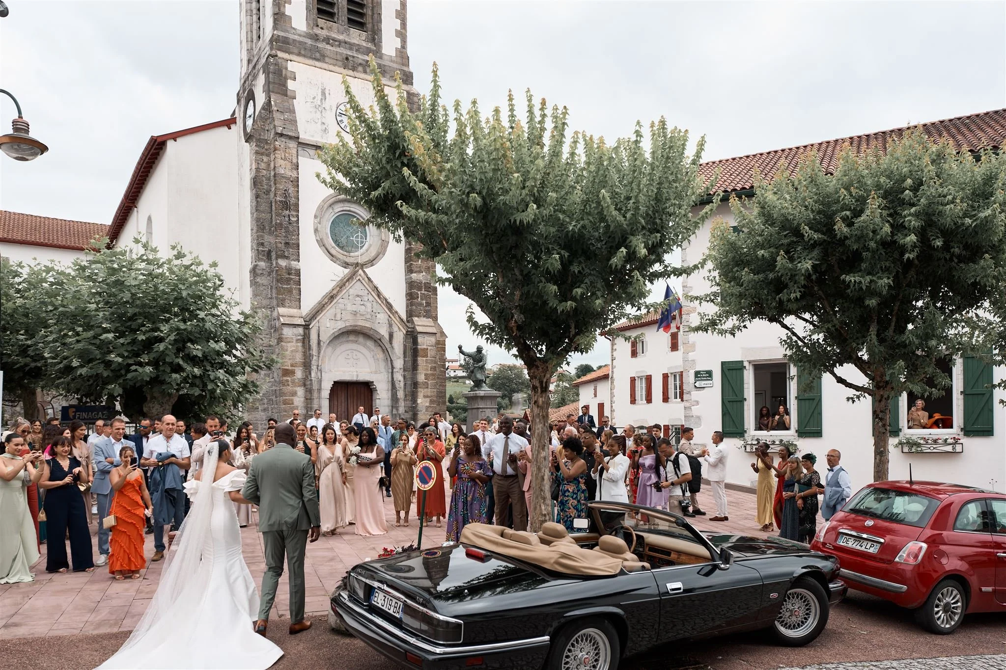 mariage à la mairie de Villefranque