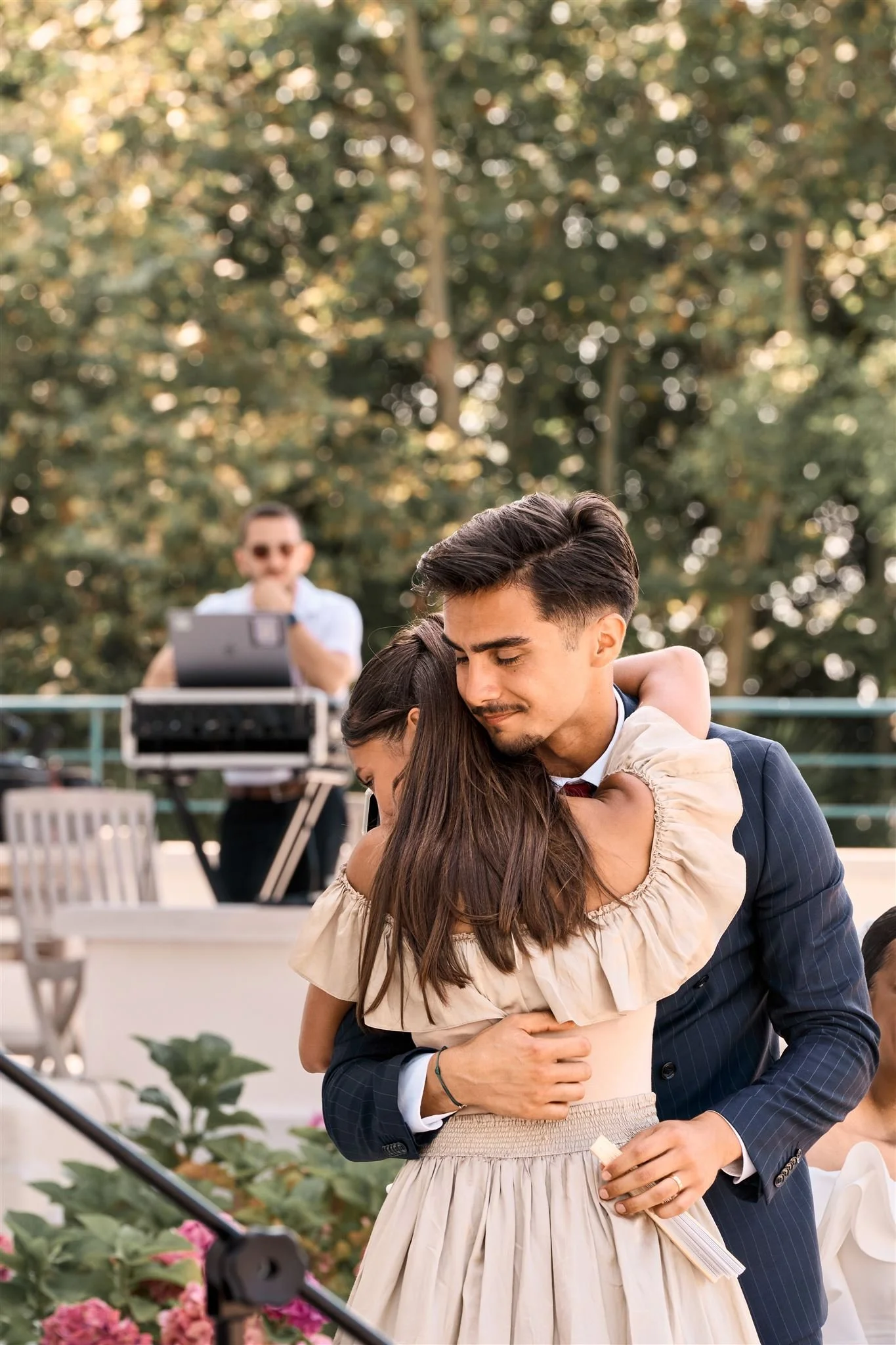 Cérémonie laïque de mariage au château de Larraldia