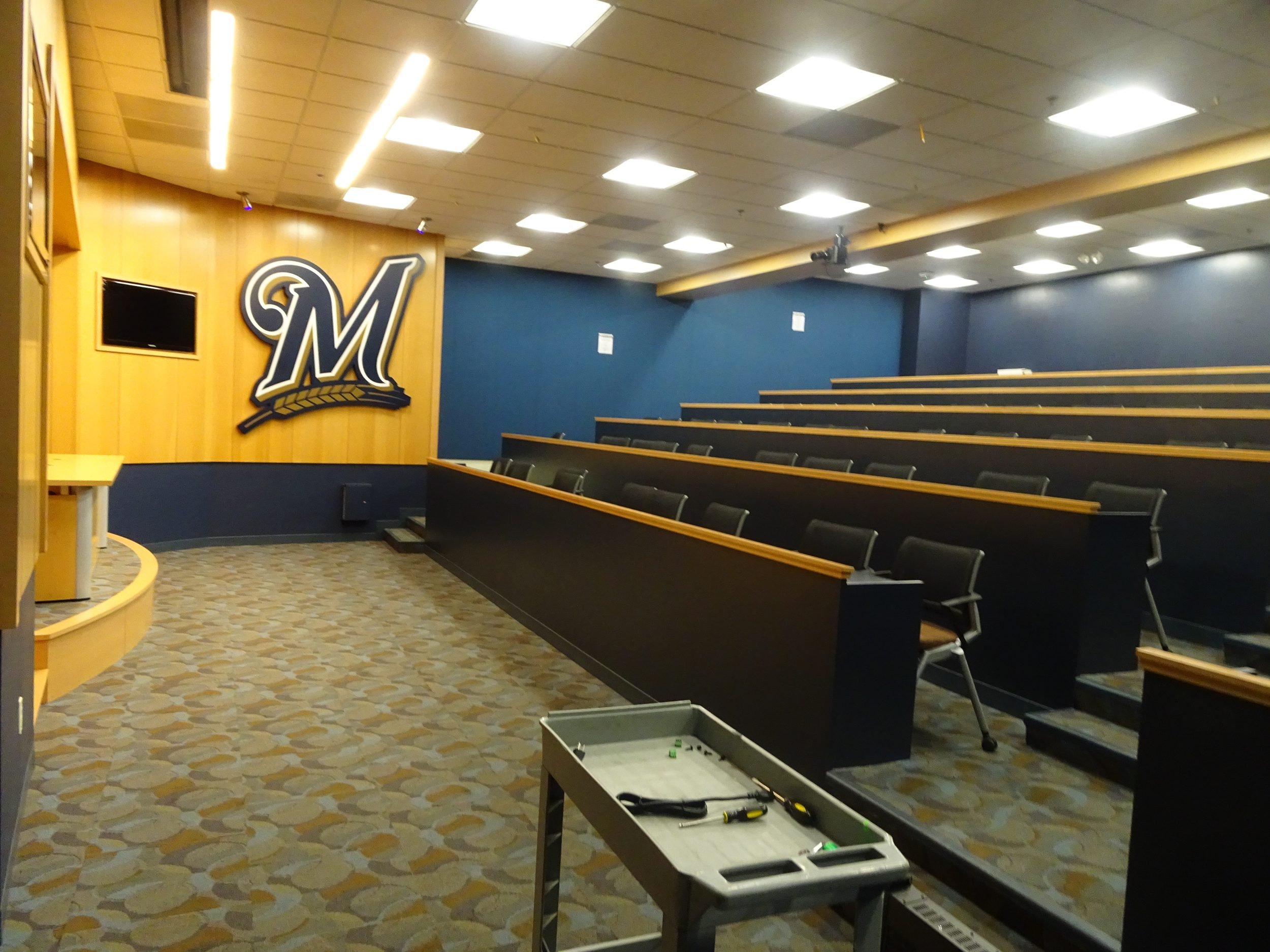 Milwaukee02222.jpg