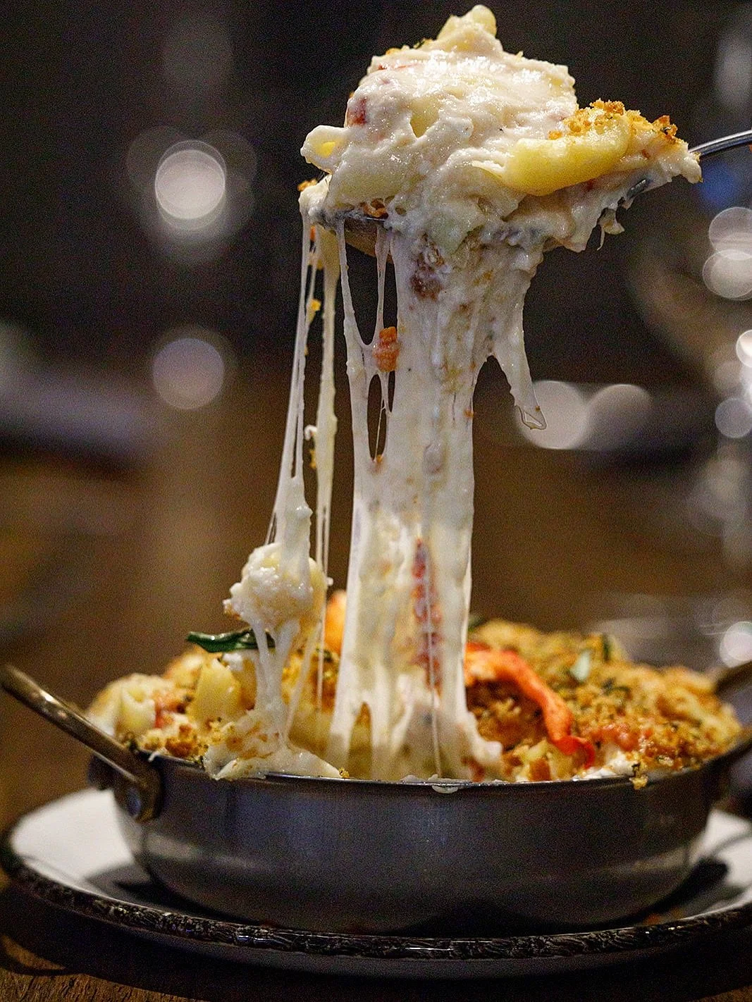 Did someone say cheese pull??? Our Lobster Mac n&rsquo; Cheese is always a front runner by staff and guests alike! 🦞🧀

Reservations&mdash;
www.stalksteakhouse.com/reservations
9076963311

Open Wednesday through Saturday 5&ndash;10PM for dinner serv