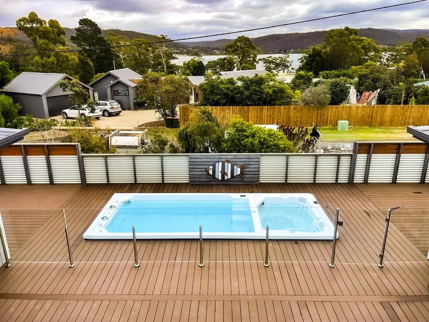 BIG DECK ENERGY 👊
A brand-new swim spa calls for a brand-new deck! Built to withstand the harsh elements of Tassie’s sunny east coast, this Ekodeck composite decking ensures a low-maintenance, year-round oasis for our happy clients.
BRB&hell