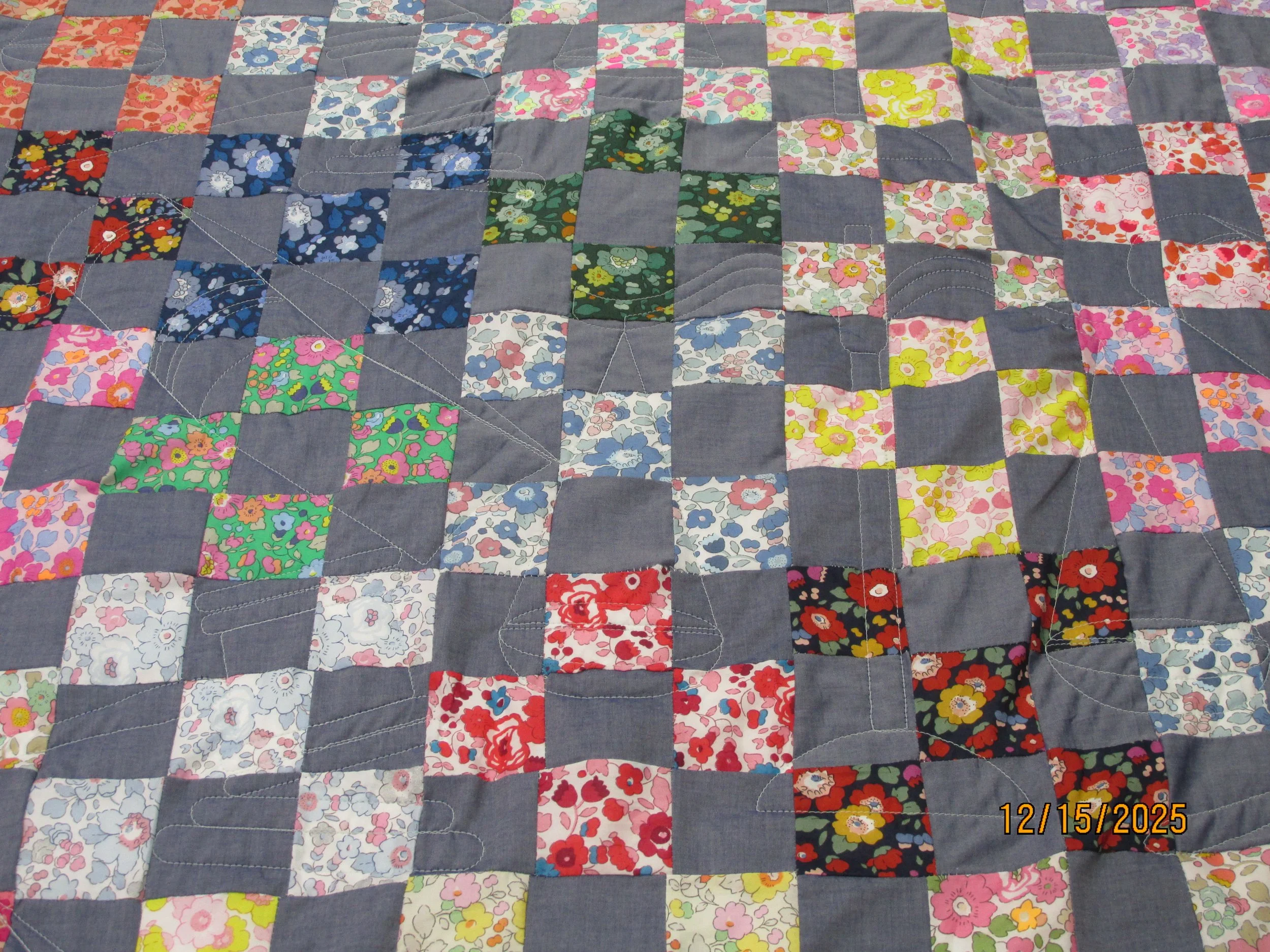 25-12-15 Books and Law Scales