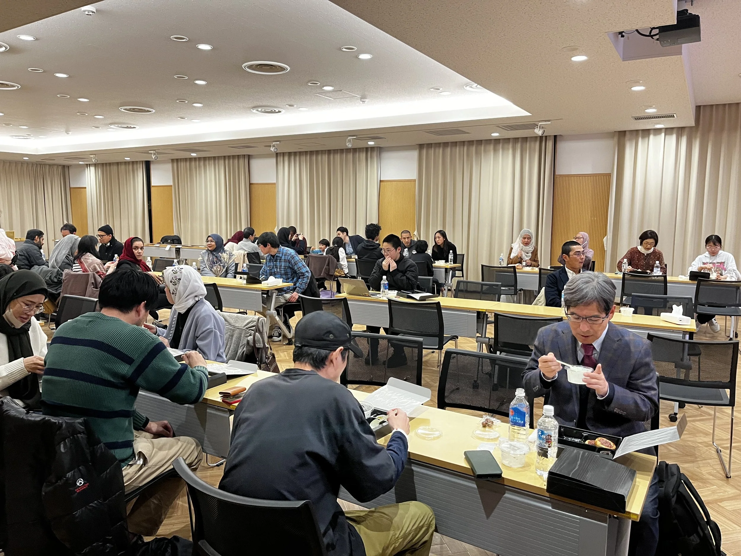 Recap of Syrian Hands Charity Dinner Party: For Syrian Orphans Support