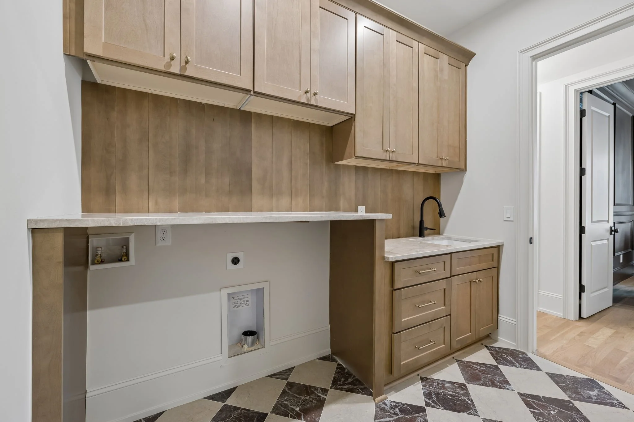 22-513 Crosswood Ct - 022.jpg
