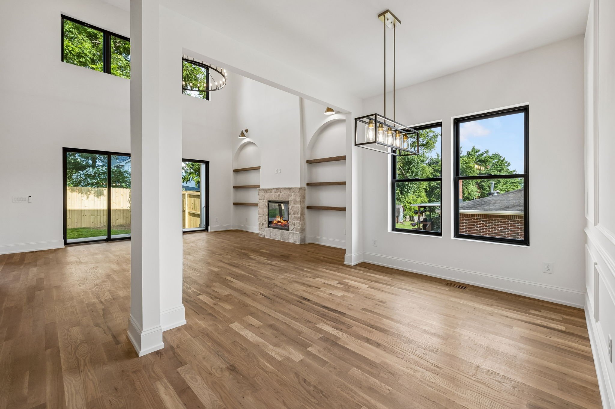15-2812 Harriette Ct - 015.jpg
