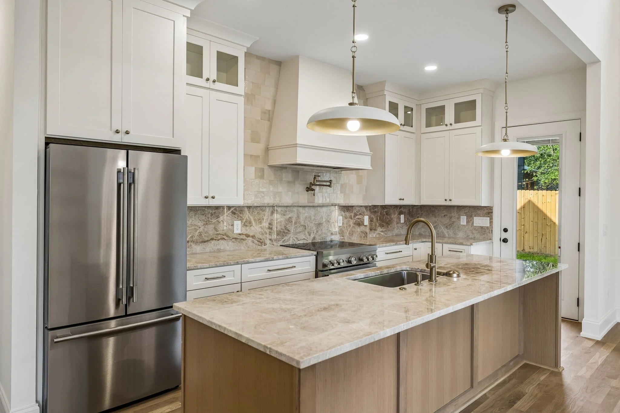 35-2812 Harriette Ct - 035.jpg