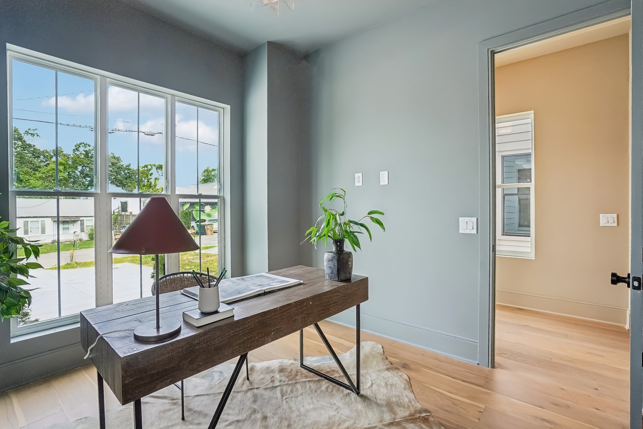 34-web-or-mls-Sultana Ave B-S0508-034.jpg
