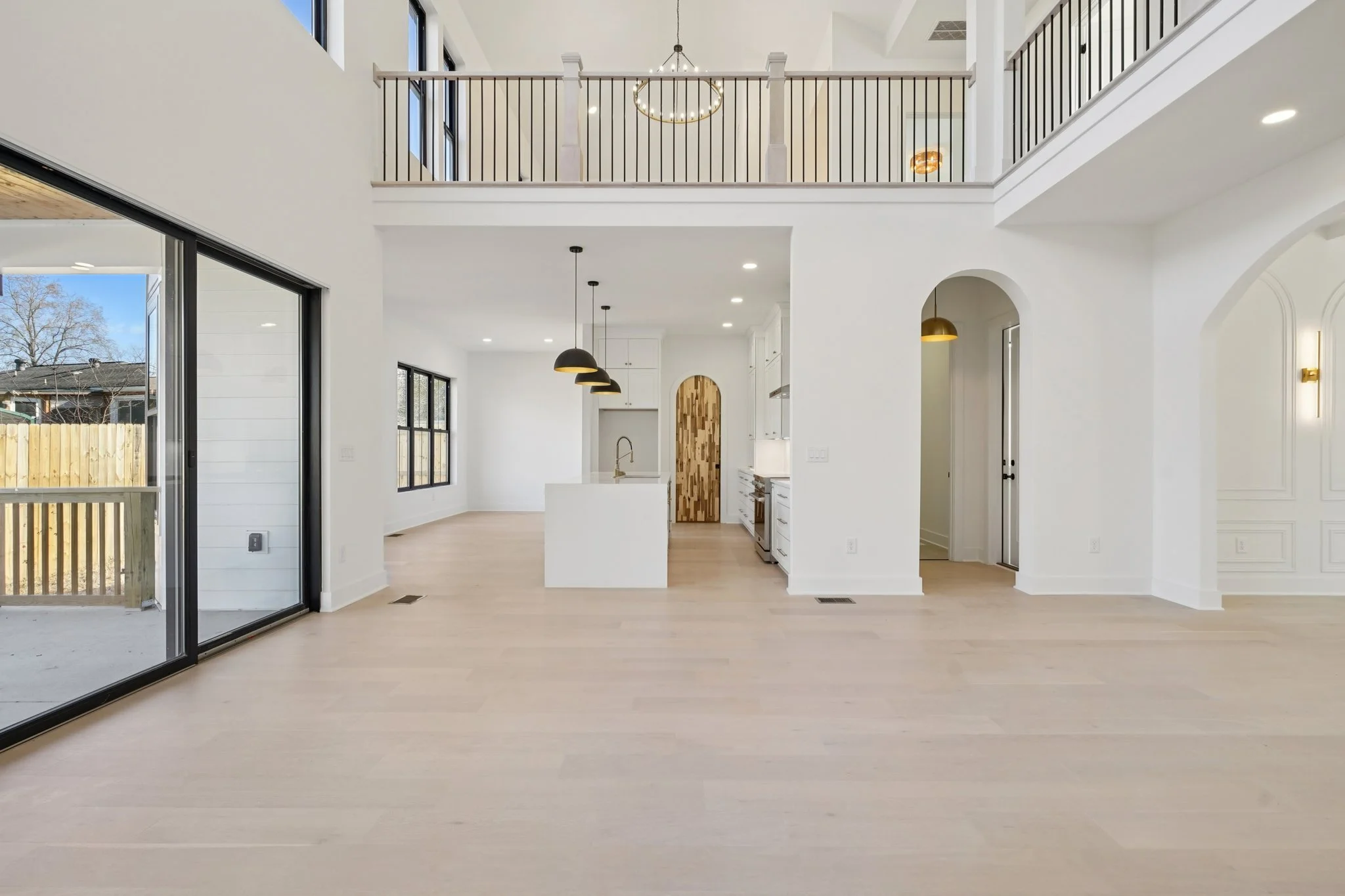 12-web-or-mls-Watsonwood Dr-S2711-010.jpg