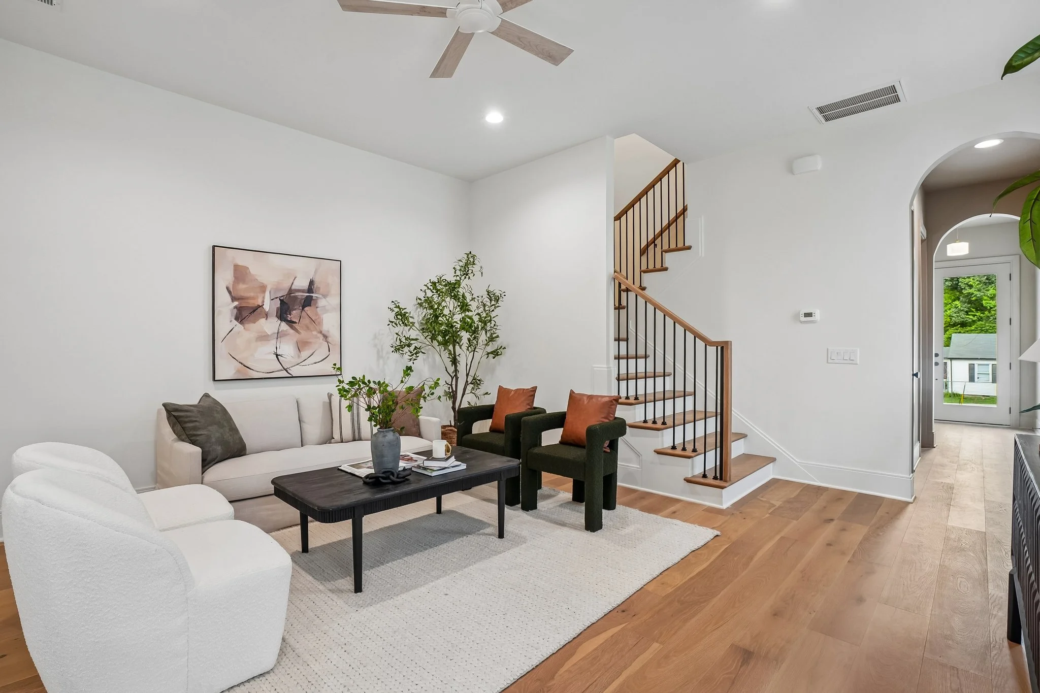 8-web-or-mls-Sultana Ave B-S0508-008.jpg
