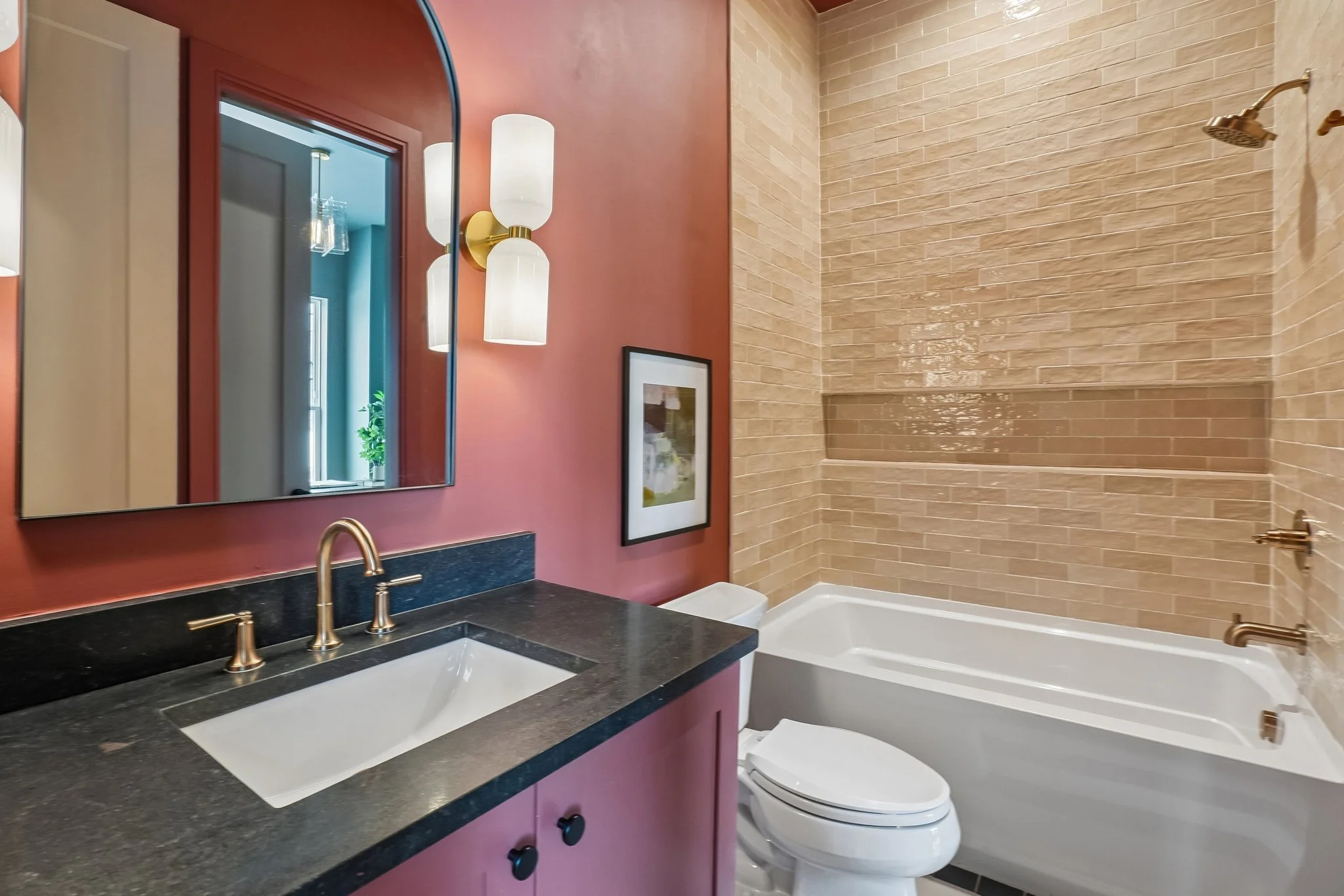 14-web-or-mls-Sultana Ave B-S0508-014.jpg