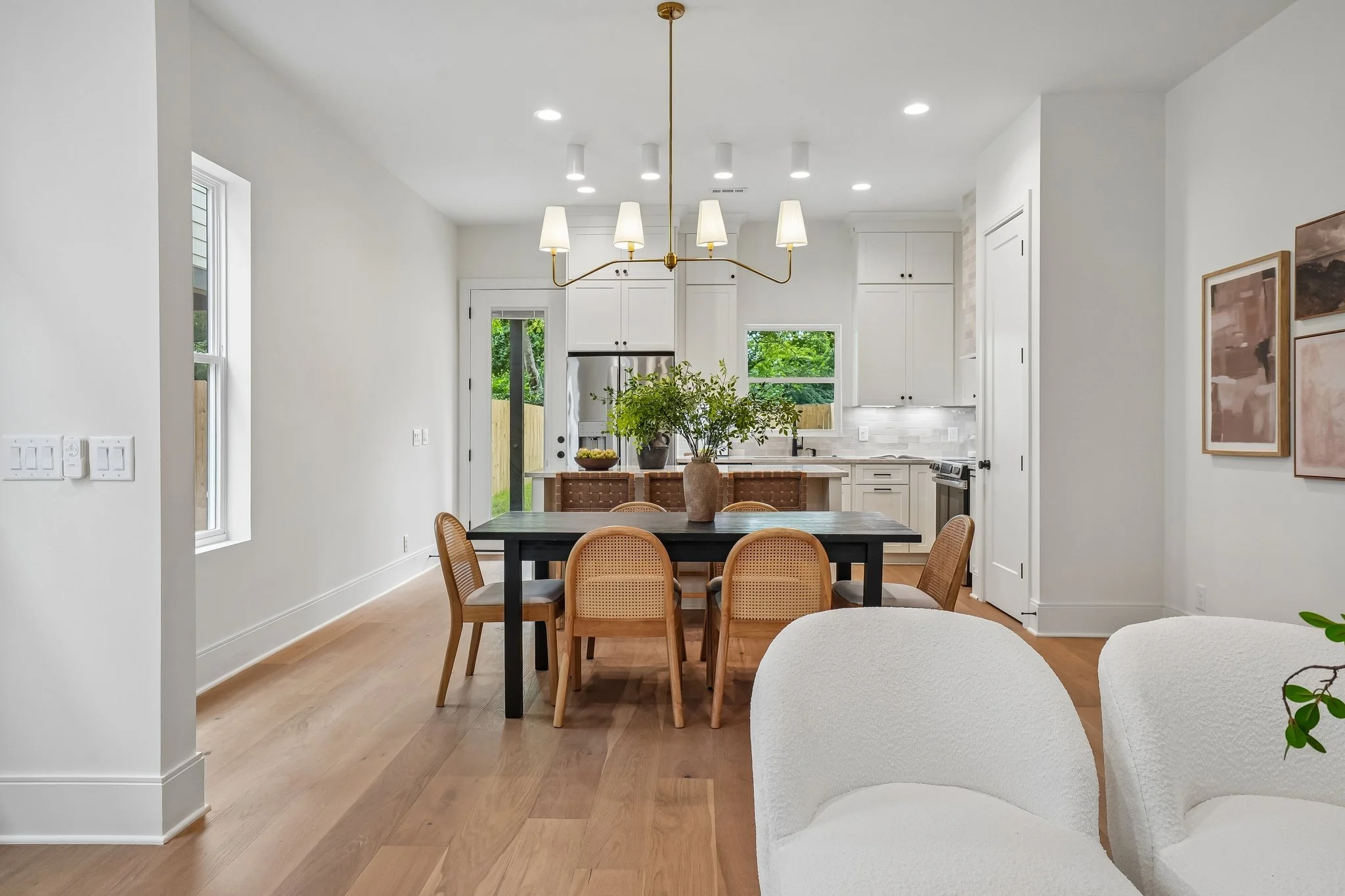 7-web-or-mls-Sultana Ave B-S0508-007.jpg