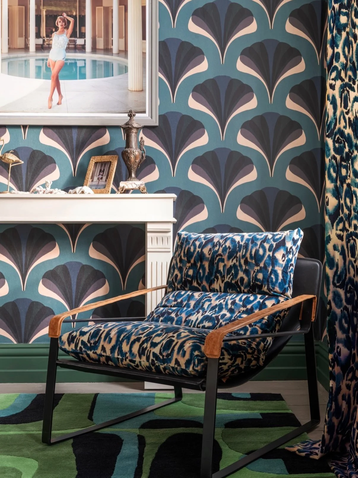 Our floor models are ready for a change of address. Take 50&ndash;75% off all floor models at Bloom &amp; Co. That piece you&rsquo;ve been eyeing? Now&rsquo;s your moment.