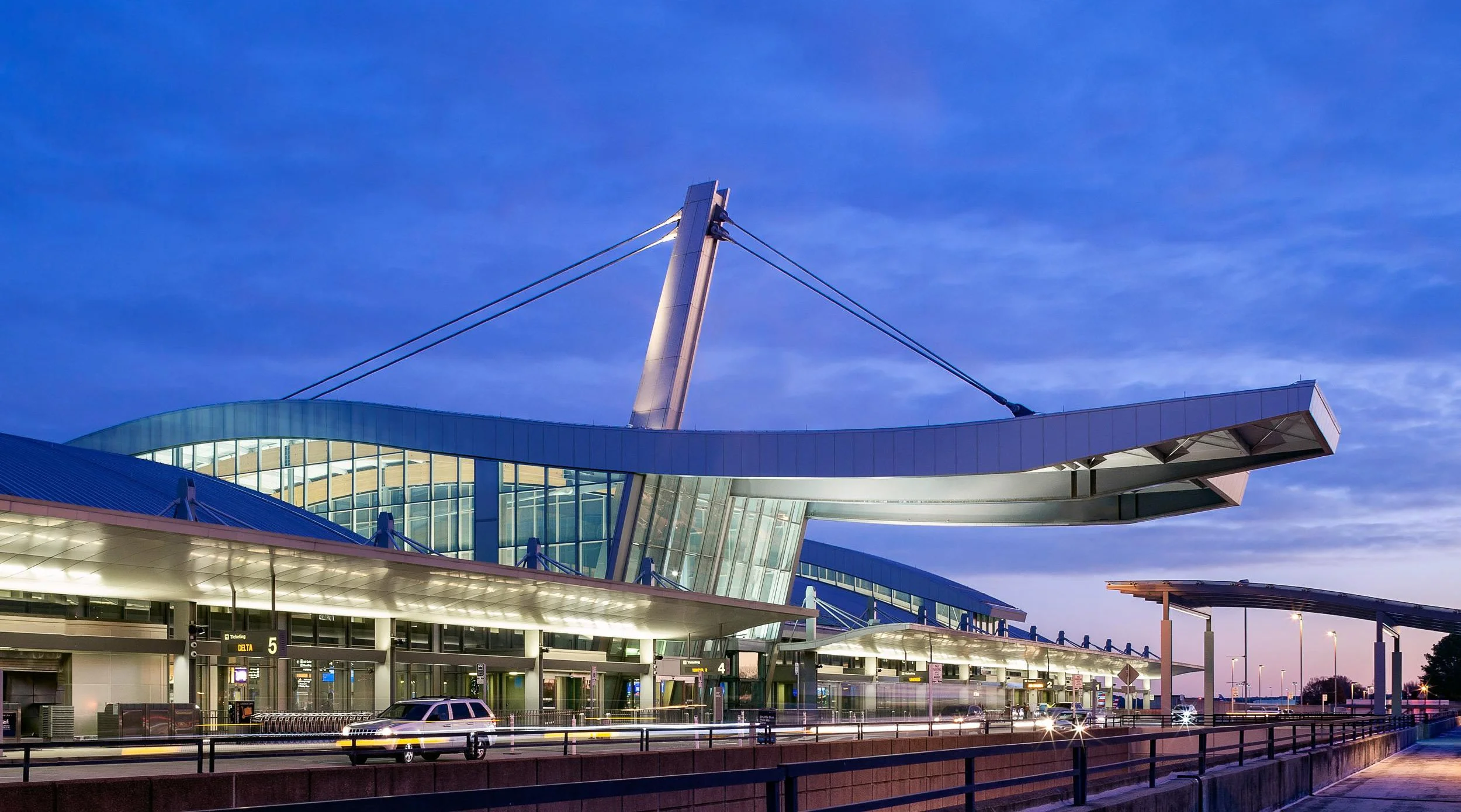 Raleigh-Durham International Airport, Fentress, aviation, transportation.