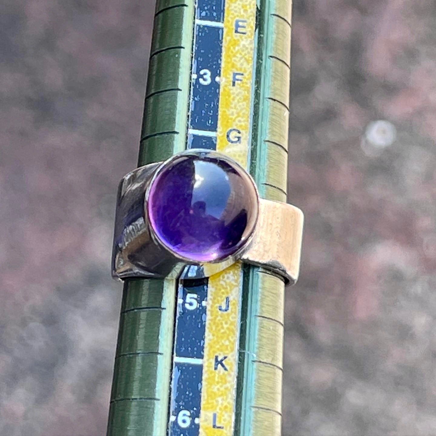 ring for tiny finger