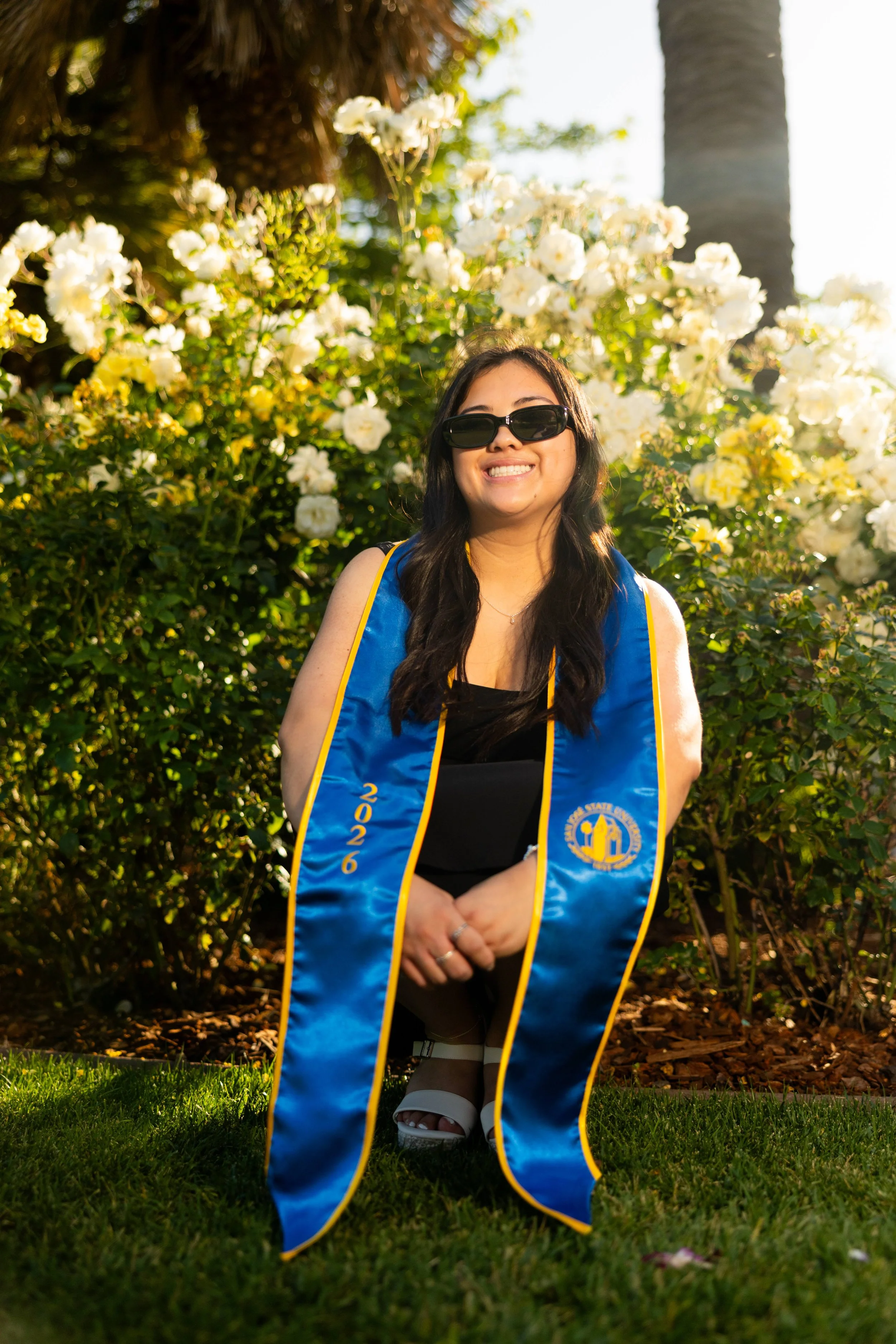 MeganLee_GradPhotos_KT_-2837.jpg